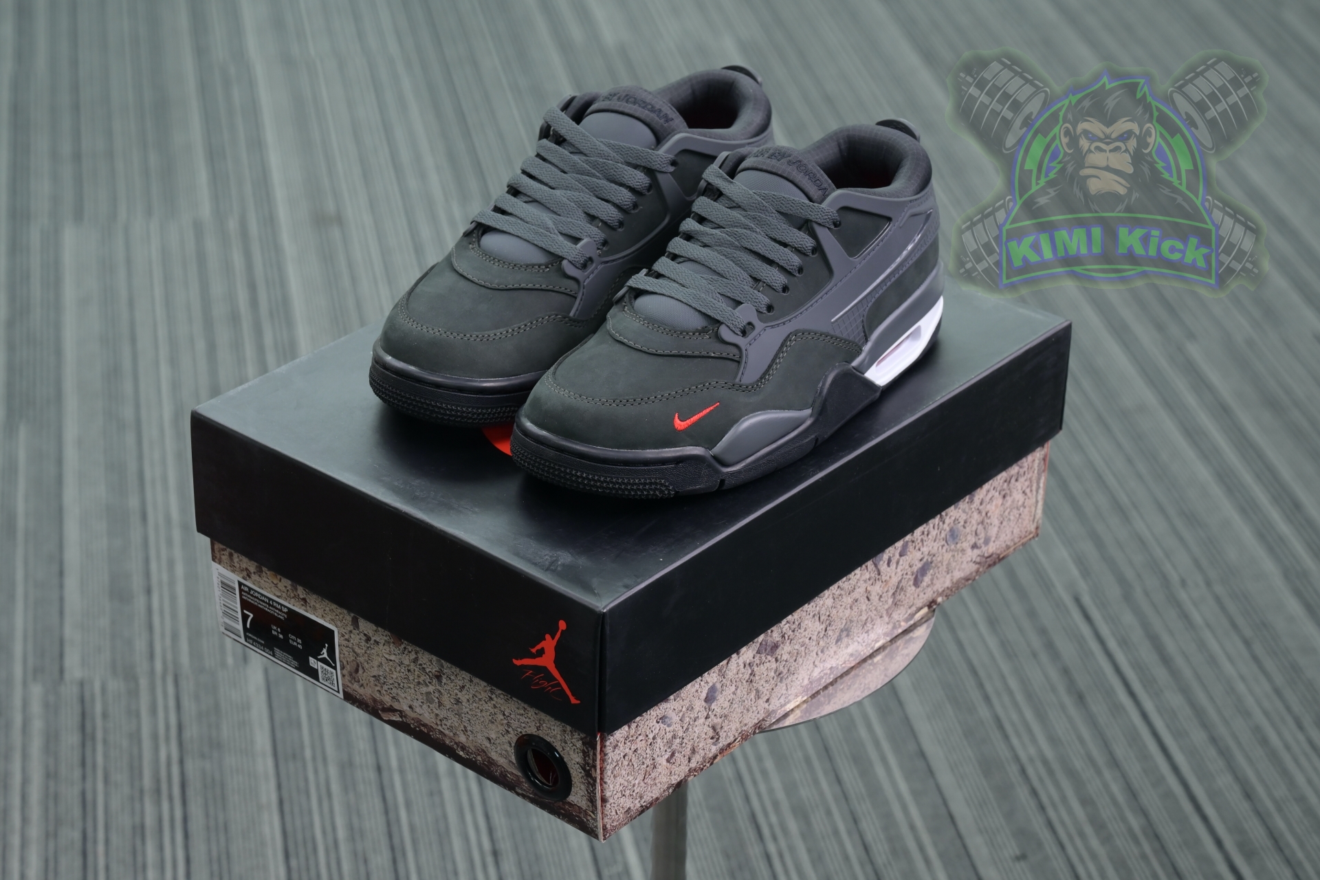 Kimikick Nigel Sylvester x Jordan Air Jordan 4 RM SP “Anthracite”