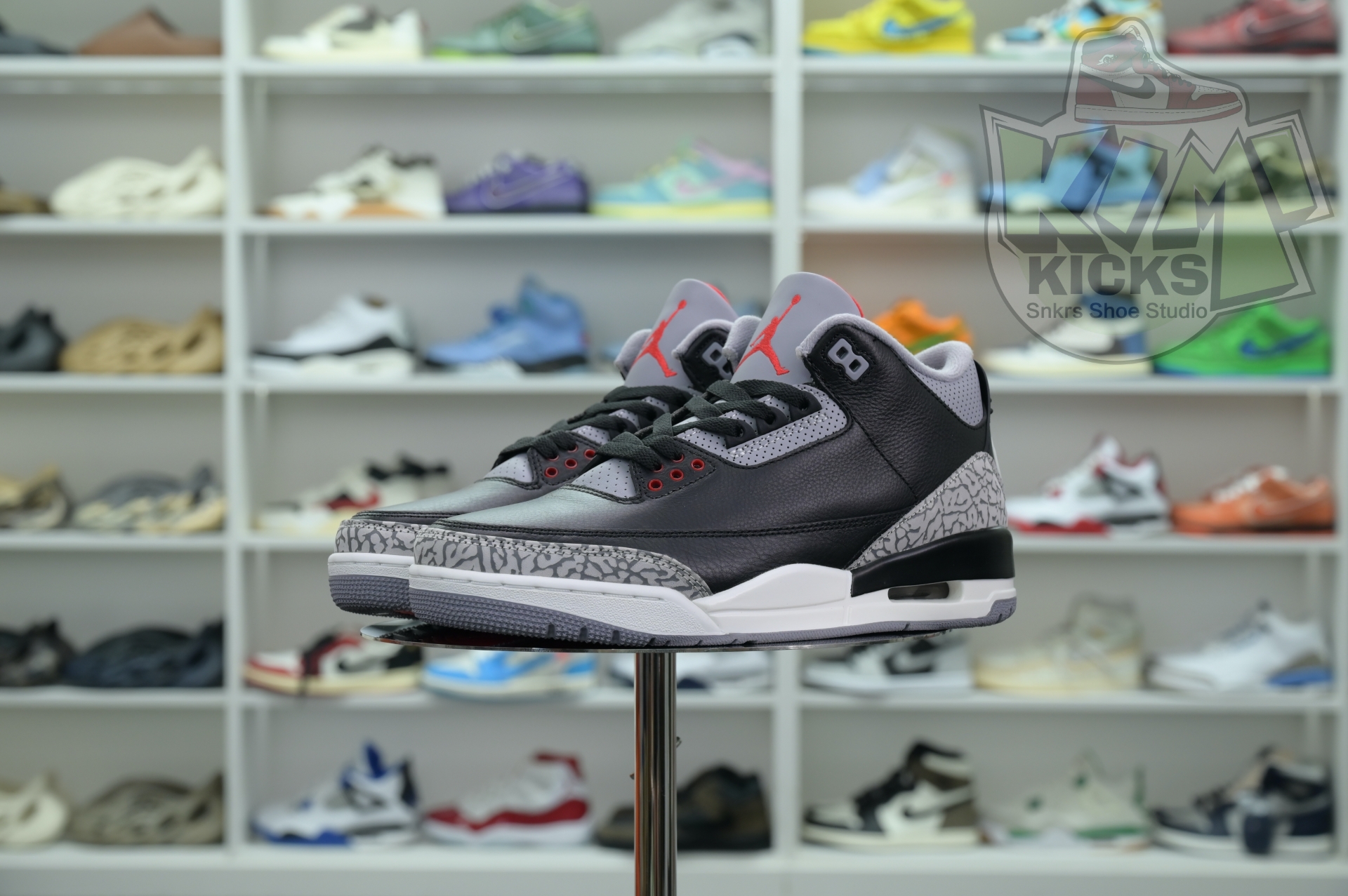 Kimikick Air Jordan 3“Black Cement Reimagined”