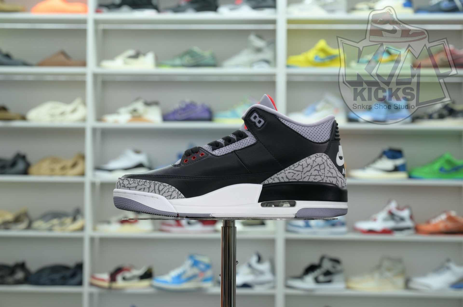 Kimikick Air Jordan 3“Black Cement Reimagined”