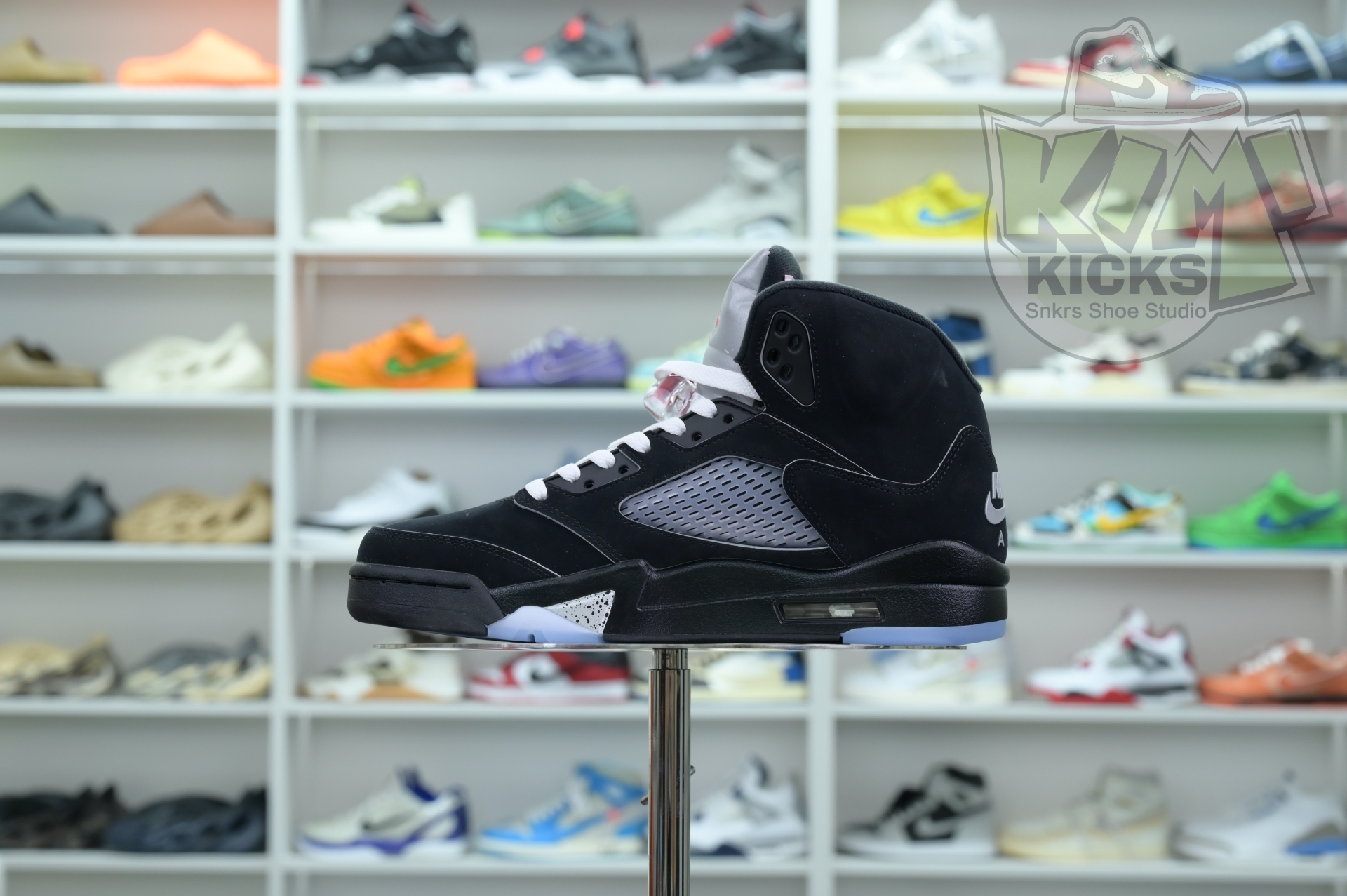 Kimikick Jordan Air Jordan 5“BLACK METALLIC REIMAGINED”