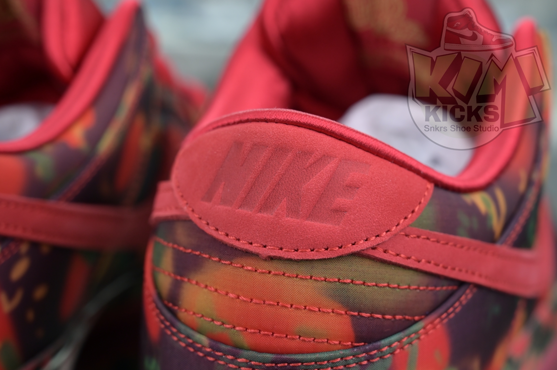 Kimikick The Wizard of Oz x Nike SBDunk Low“Ruby Slipper”