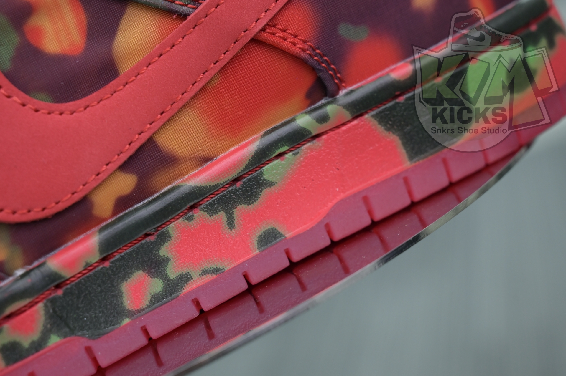 Kimikick The Wizard of Oz x Nike SBDunk Low“Ruby Slipper”