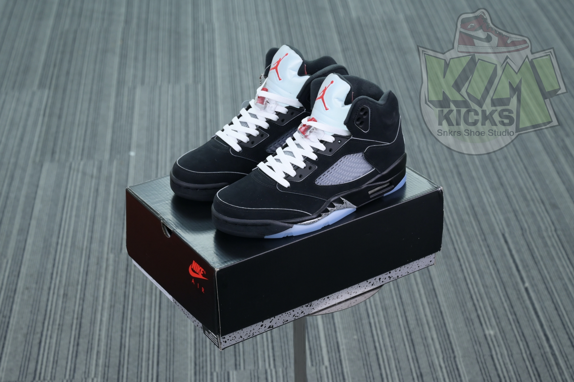 Kimikick Jordan Air Jordan 5“BLACK METALLIC REIMAGINED”