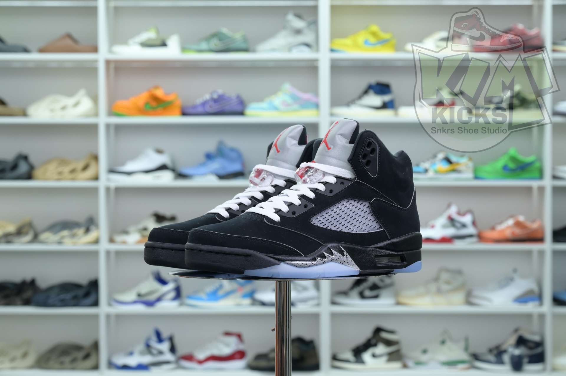 Kimikick Jordan Air Jordan 5“BLACK METALLIC REIMAGINED”