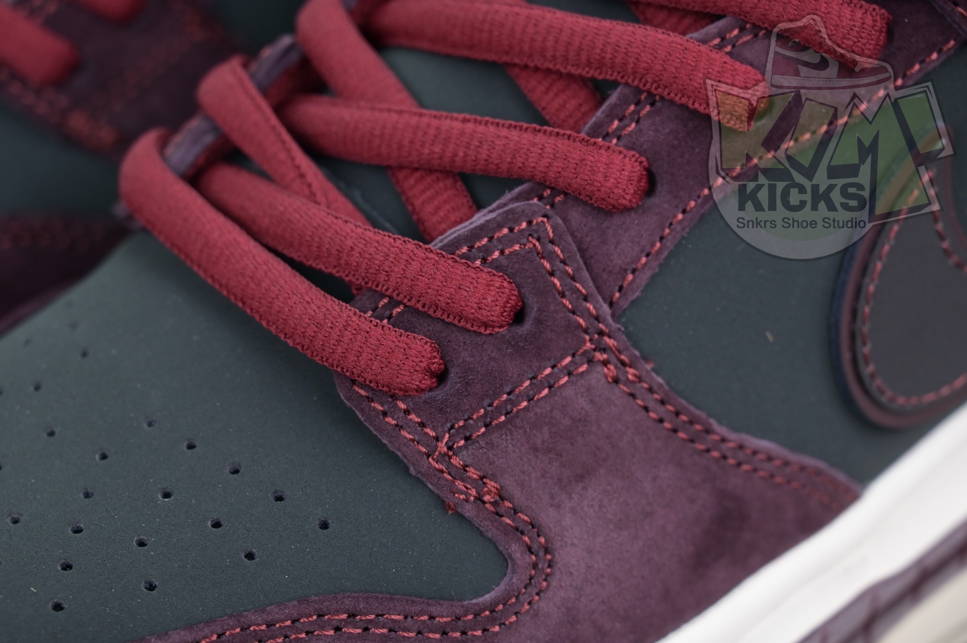 Kimikick RIOT Skateshop x Nike SB Dunk Low