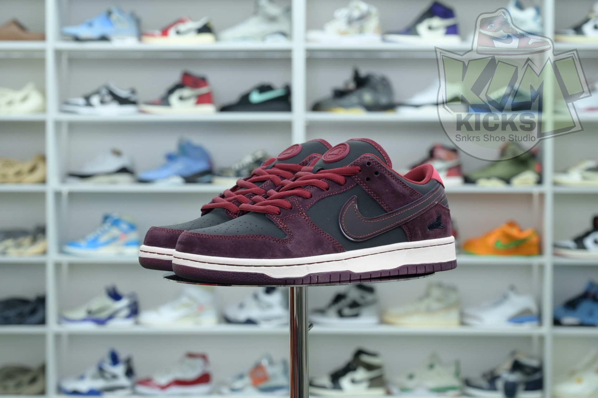 Kimikick RIOT Skateshop x Nike SB Dunk Low