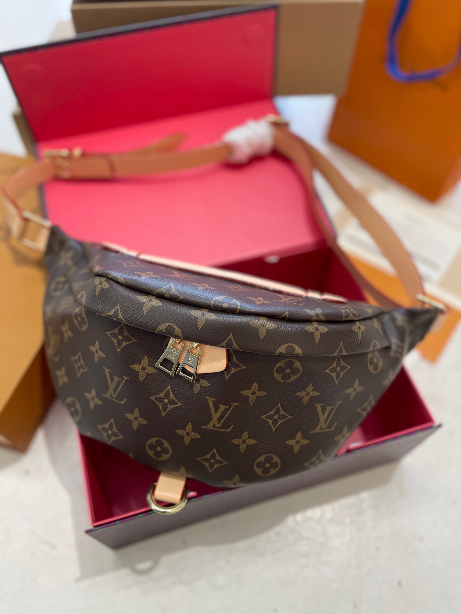 Louis-Vuitton-Monogram-Bumbag-Cross-Body-Bag-M43644 – dct