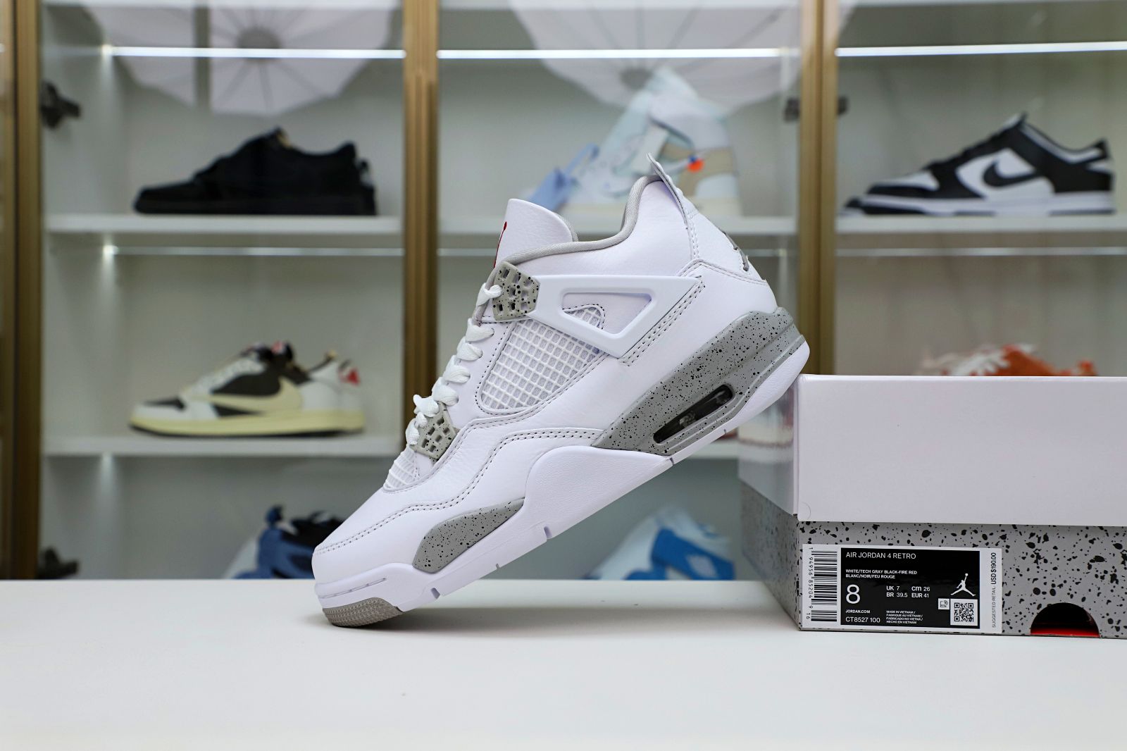 AIR JORDAN 4 RETRO 