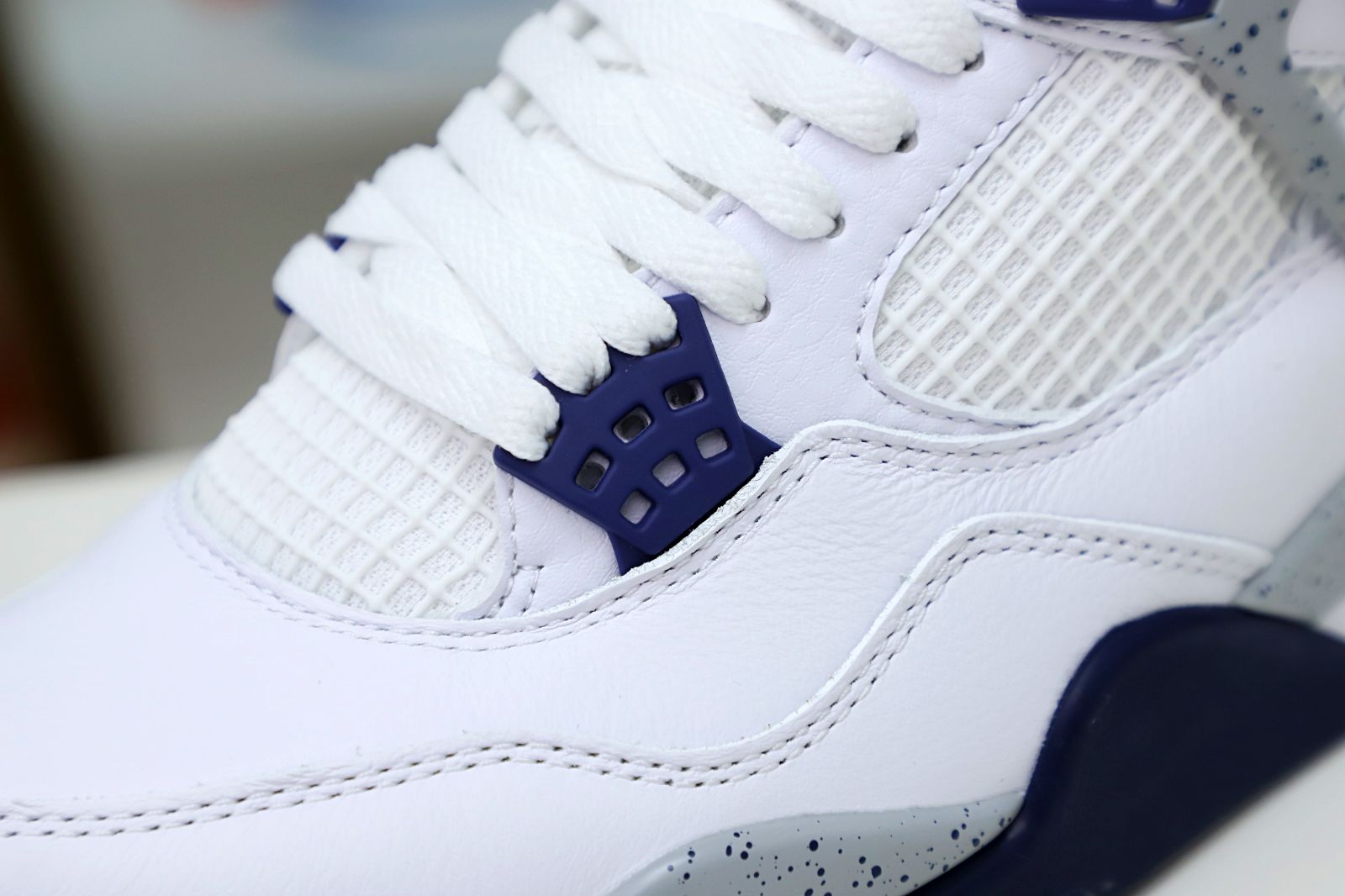 AIR JORDAN 4 RETRO "MIDNIGHT NAVY" DH6927-140