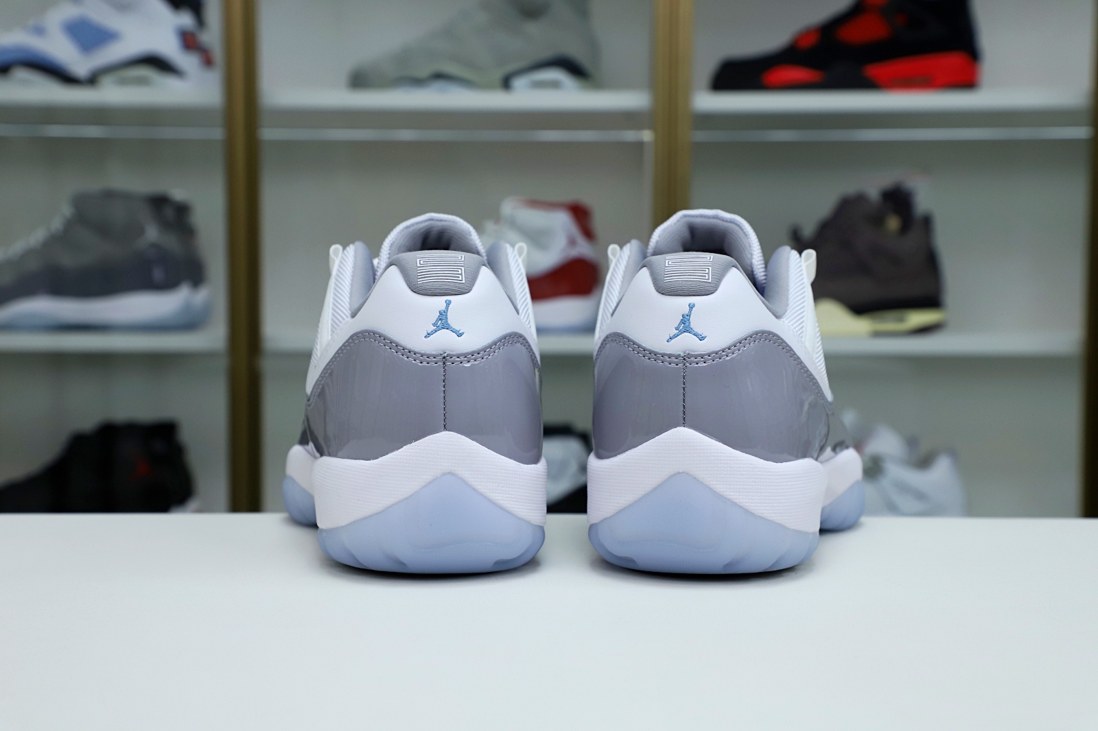 Air Jordan 11 Retro Low "Cement Grey"