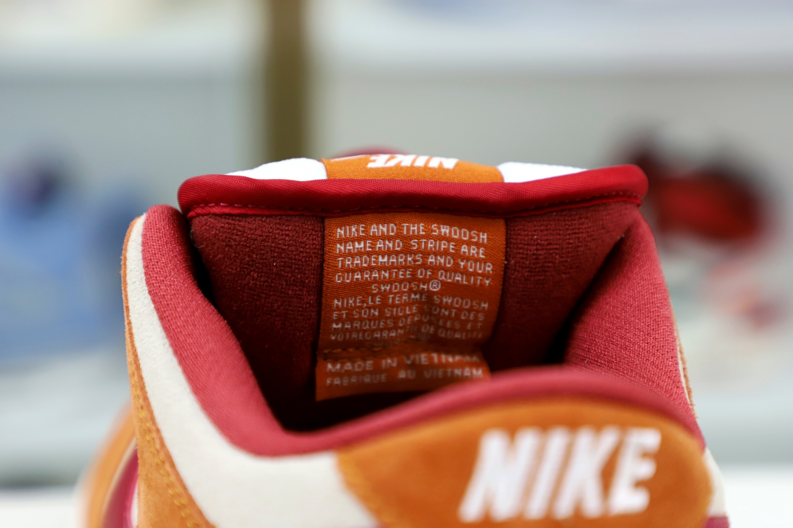 NIKE SB DUNK LOW PRO DARK RUSSET CEDAR 2019