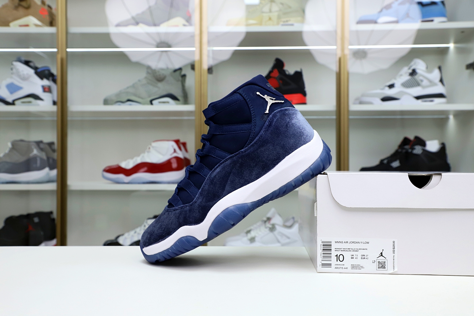 AIR JORDAN 11 RETRO MIDNIGHT NAVY