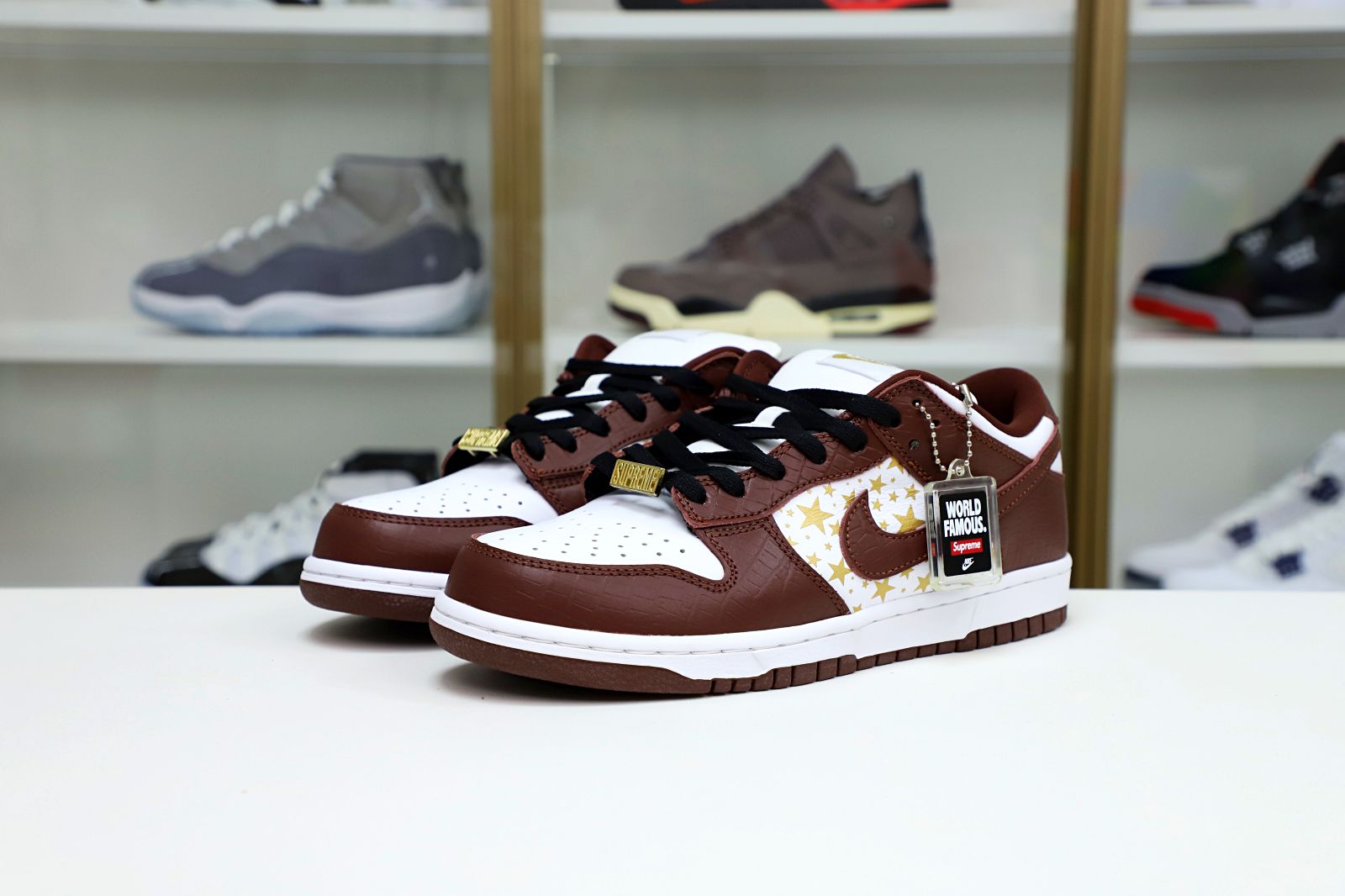 Sup*e x nike sb dunk low "barkroot brown"