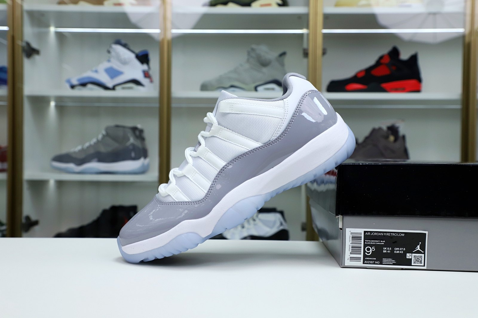 Air Jordan 11 Retro Low "Cement Grey"