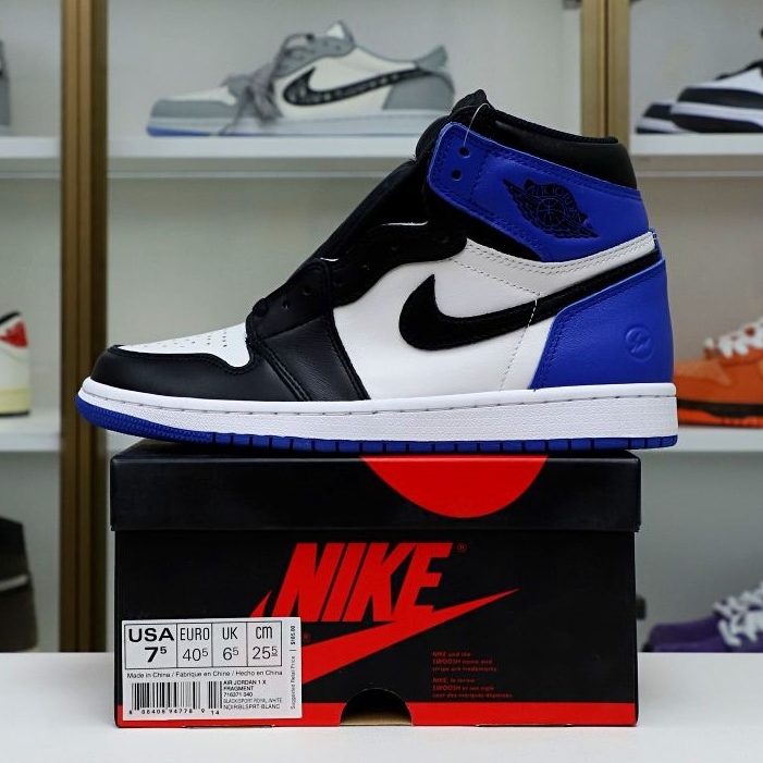 FRAGMENT DESIGN X AIR JORDAN 1 RETRO HIGH