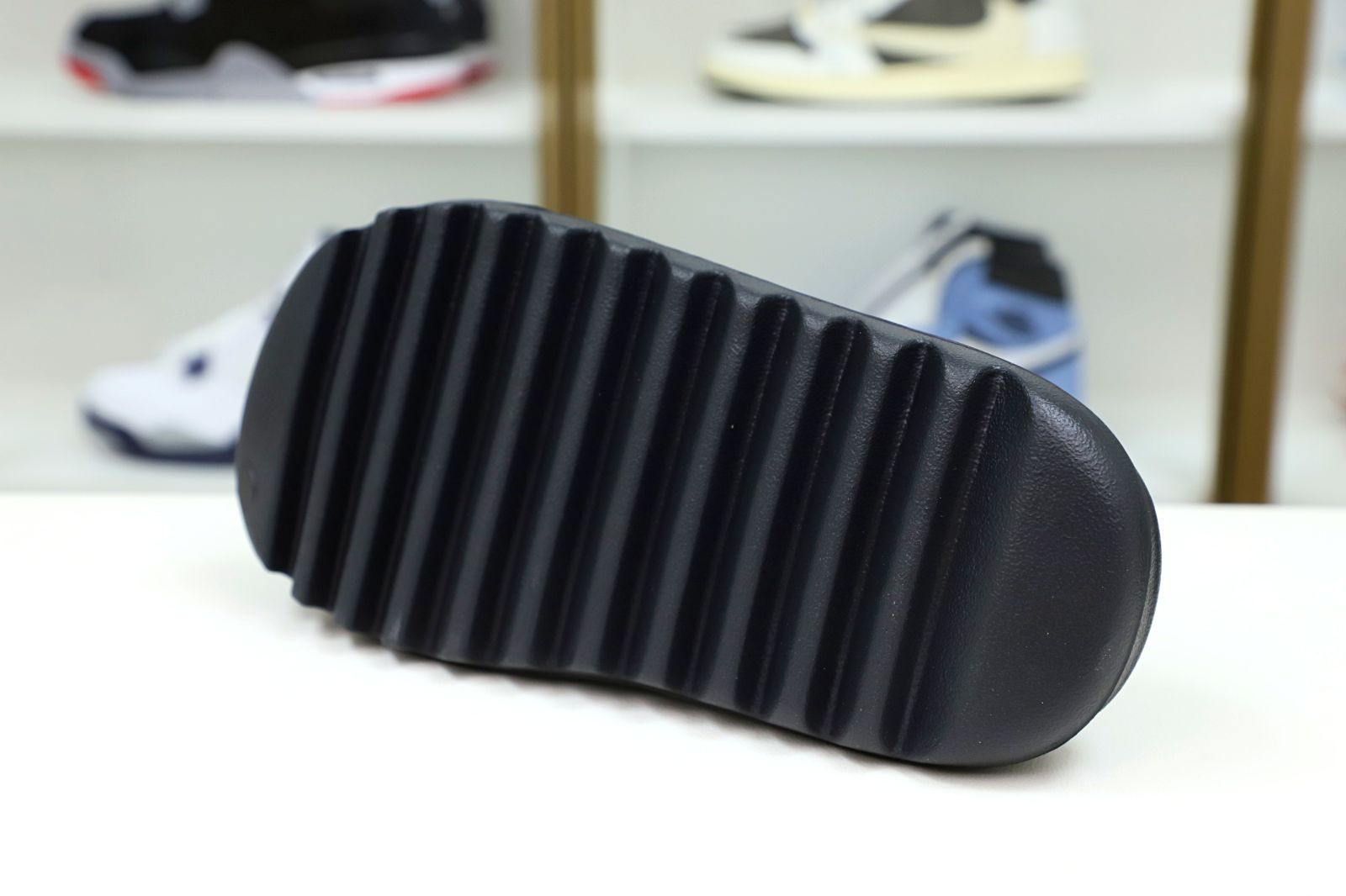 YEEZY SLIDE ONYX