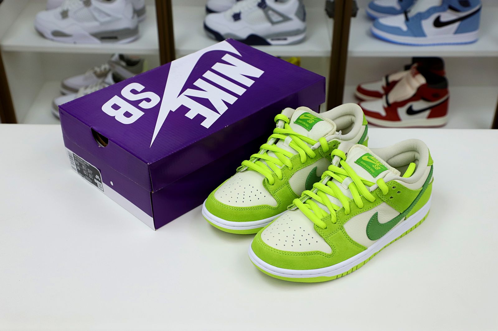 NIKE SB DUNK LOW GREEN APPLE 2022