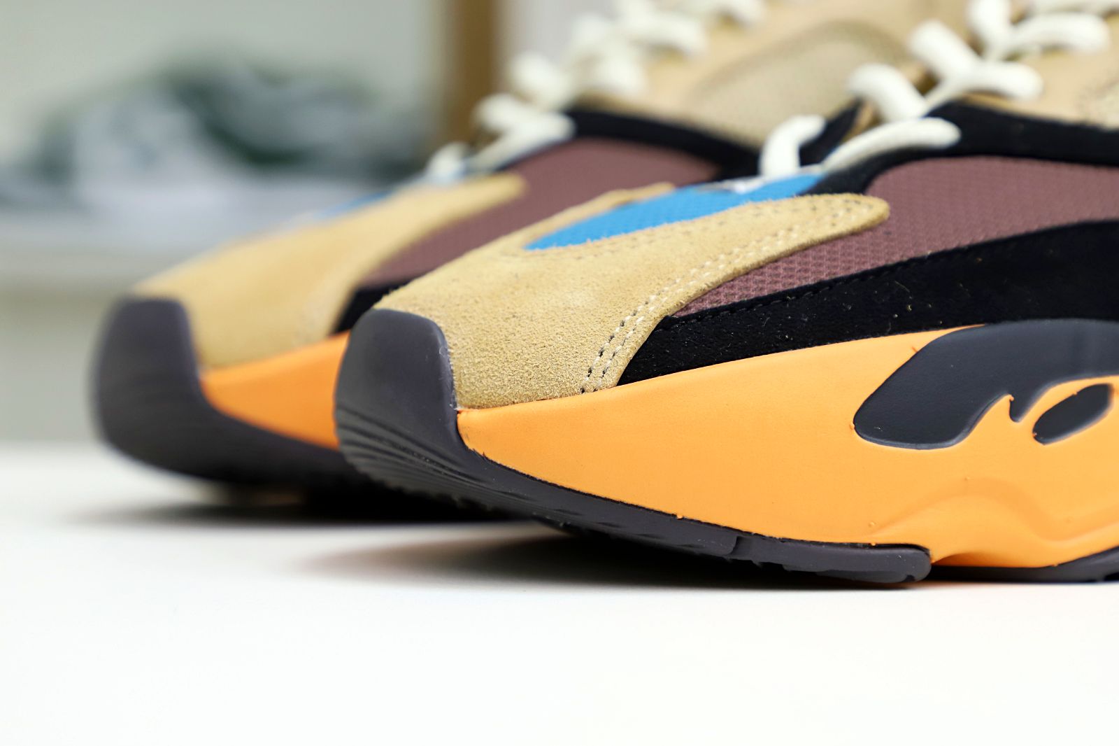 Ad*s originals yeezy boost 700 "enflame amber"