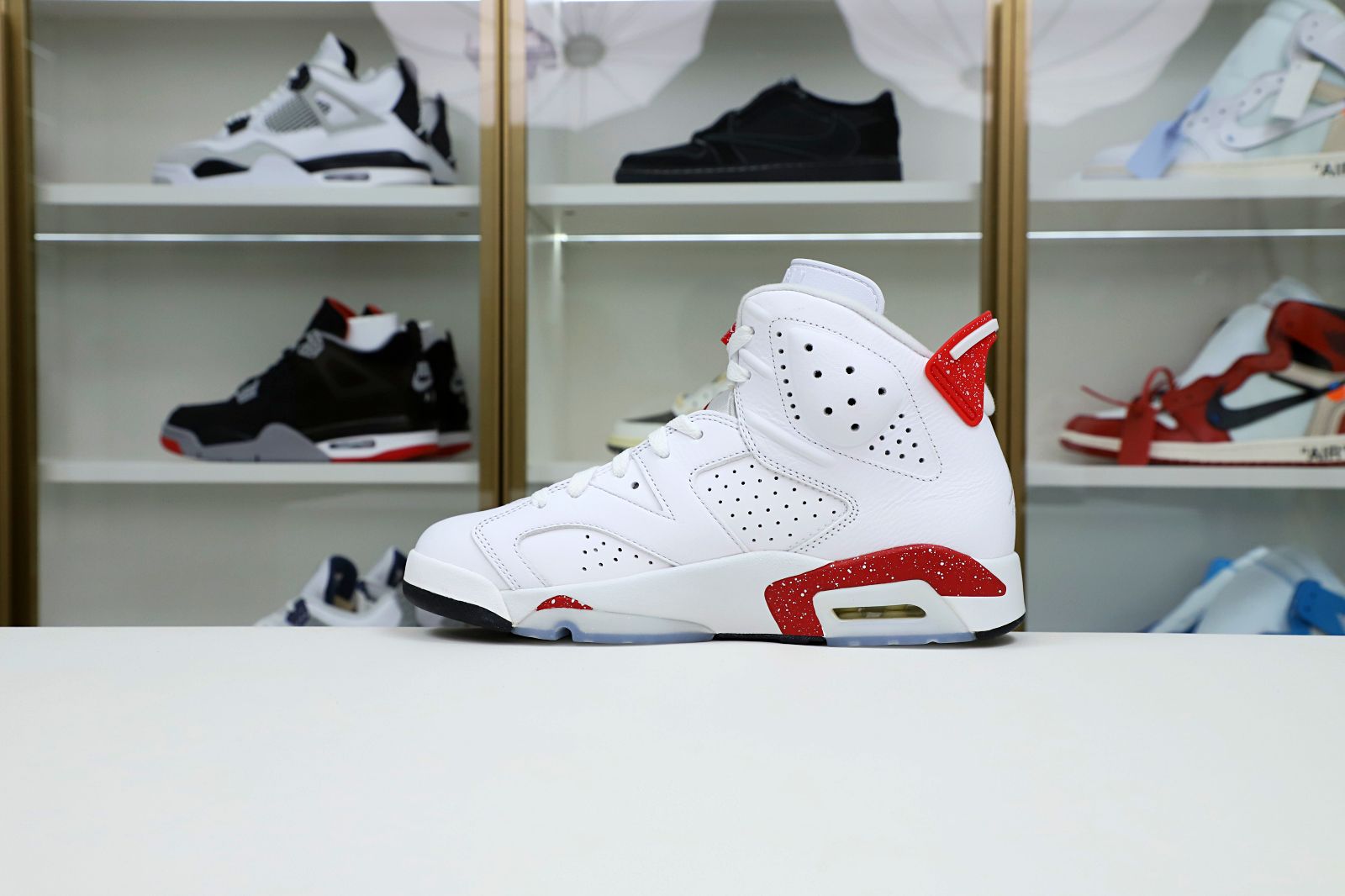 AIR JORDAN 6 RED OREO