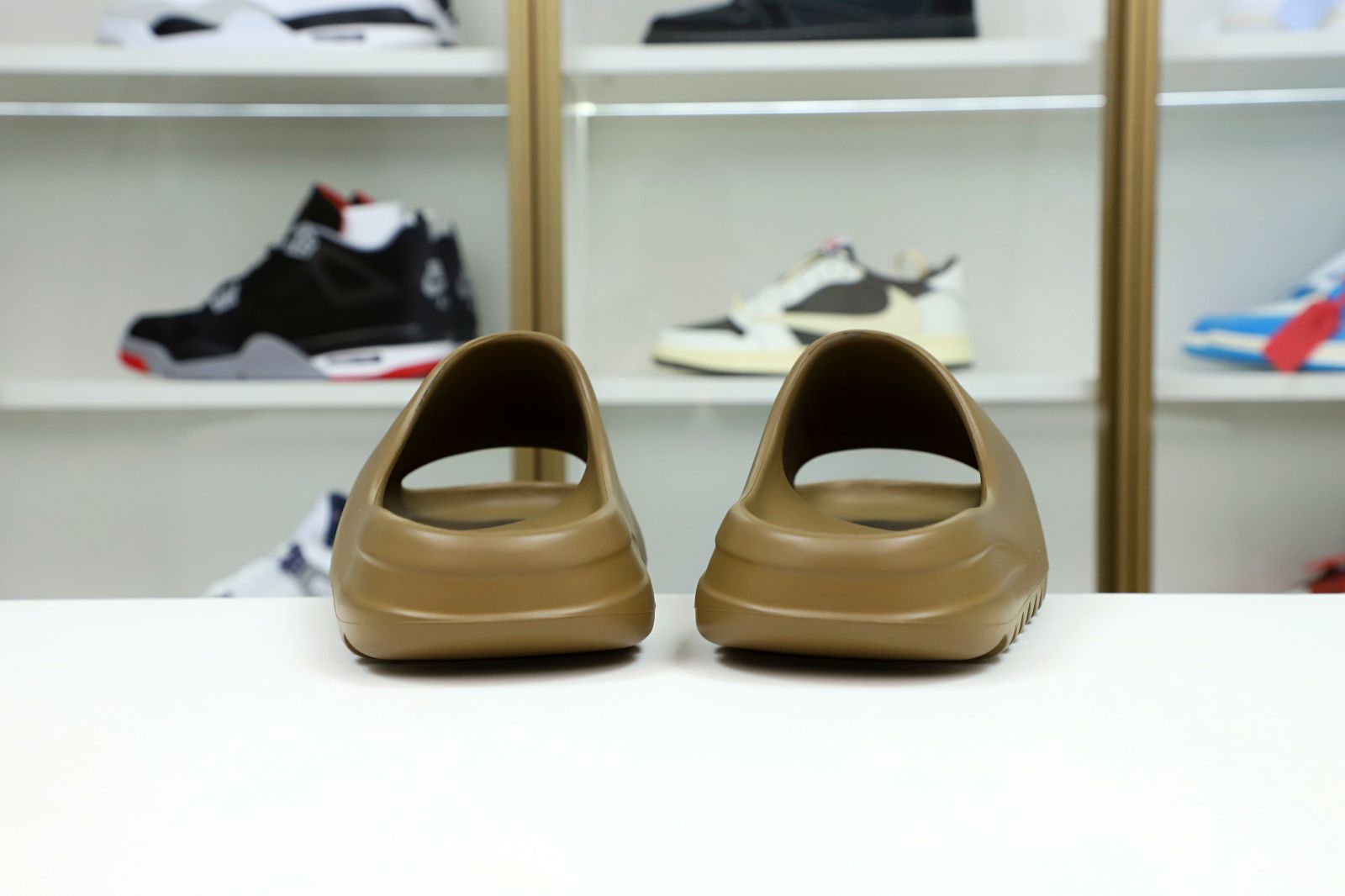 YEEZY SLIDES G55492