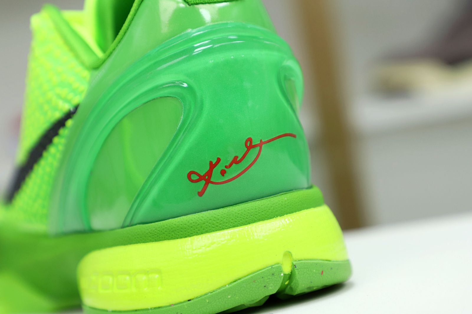 Nike Zoom Kobe 6 Protro “Grinch” 2020