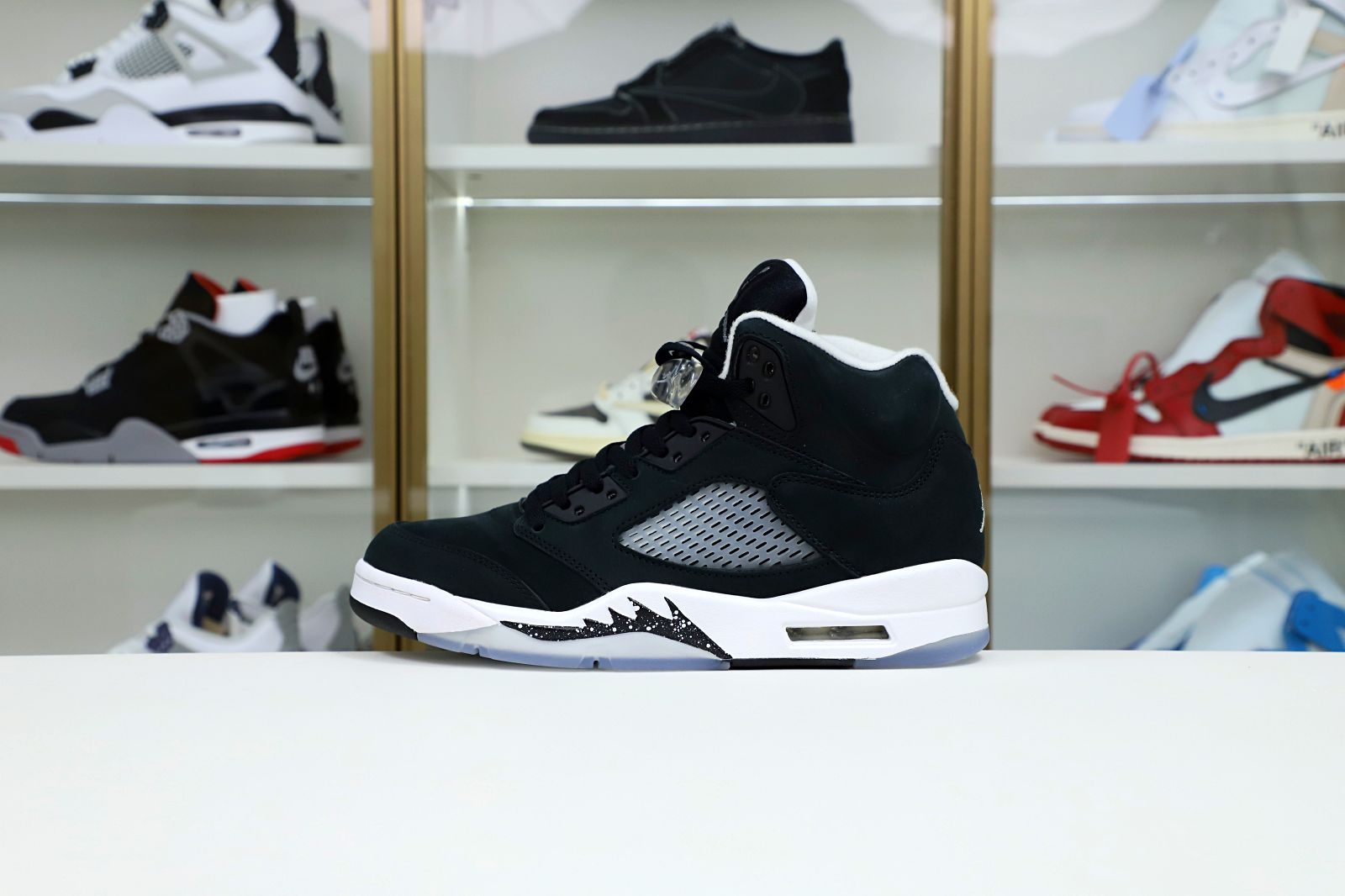 AIR JORDAN 5 RETRO 