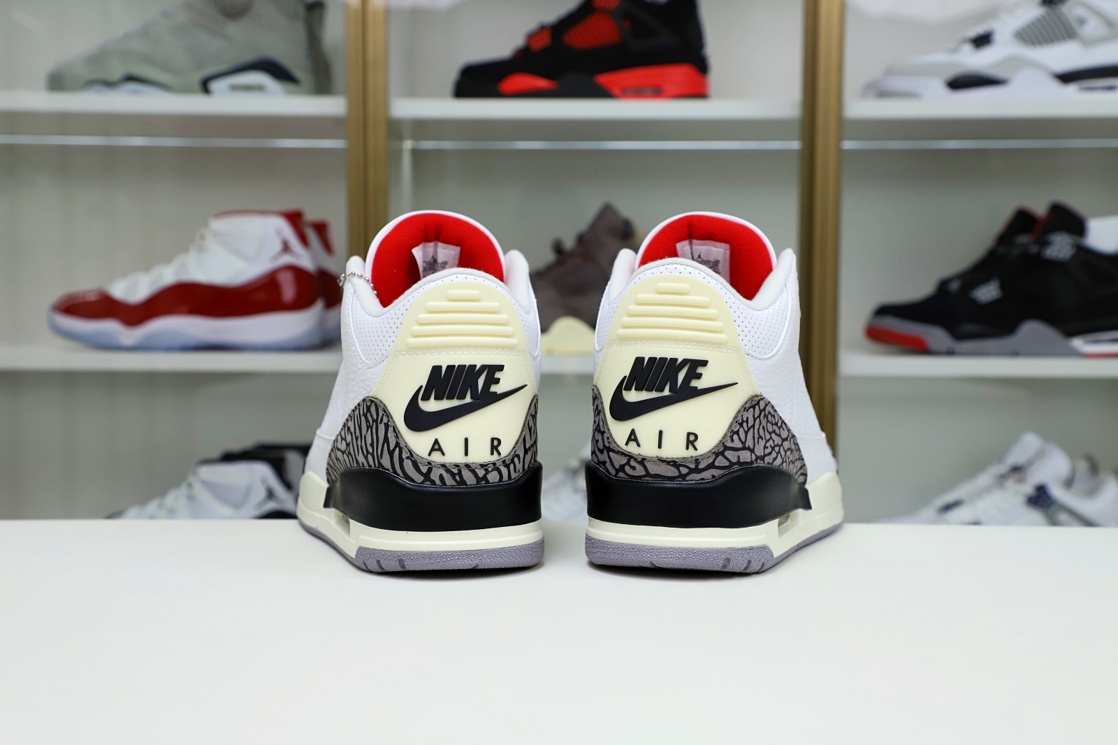 AIR JORDAN 3 "WHITE CEMENT REIMAGINED"