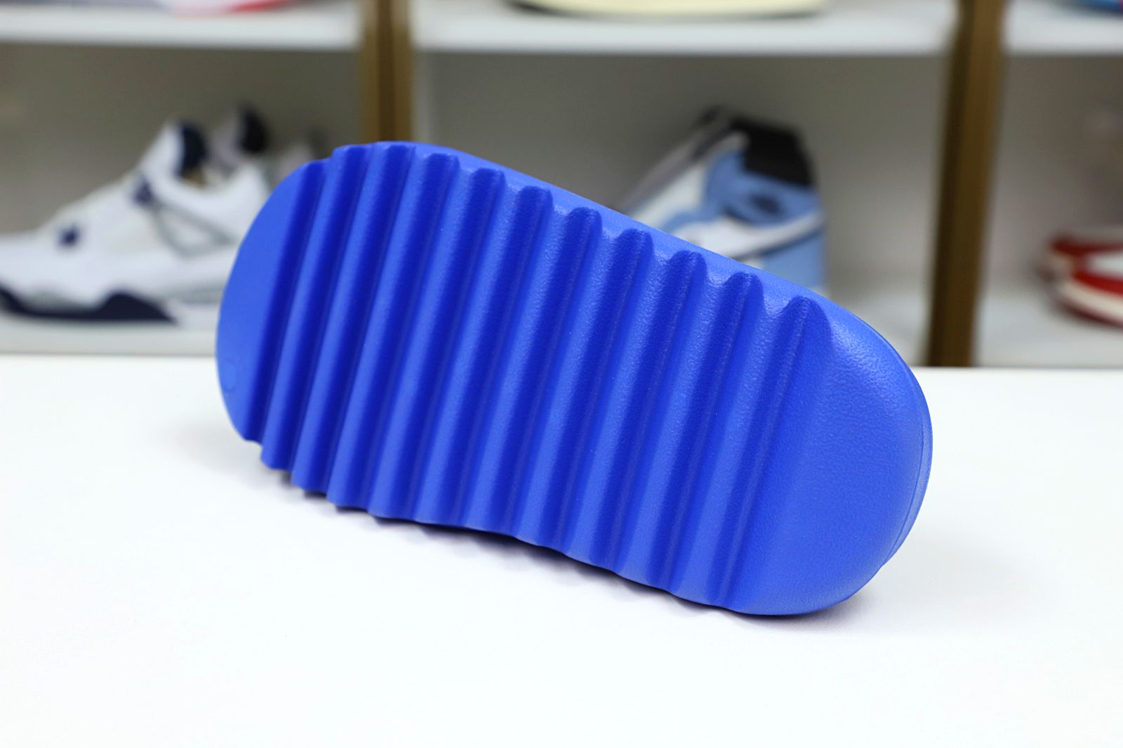 YEEZY SLIDE AZURE 2022