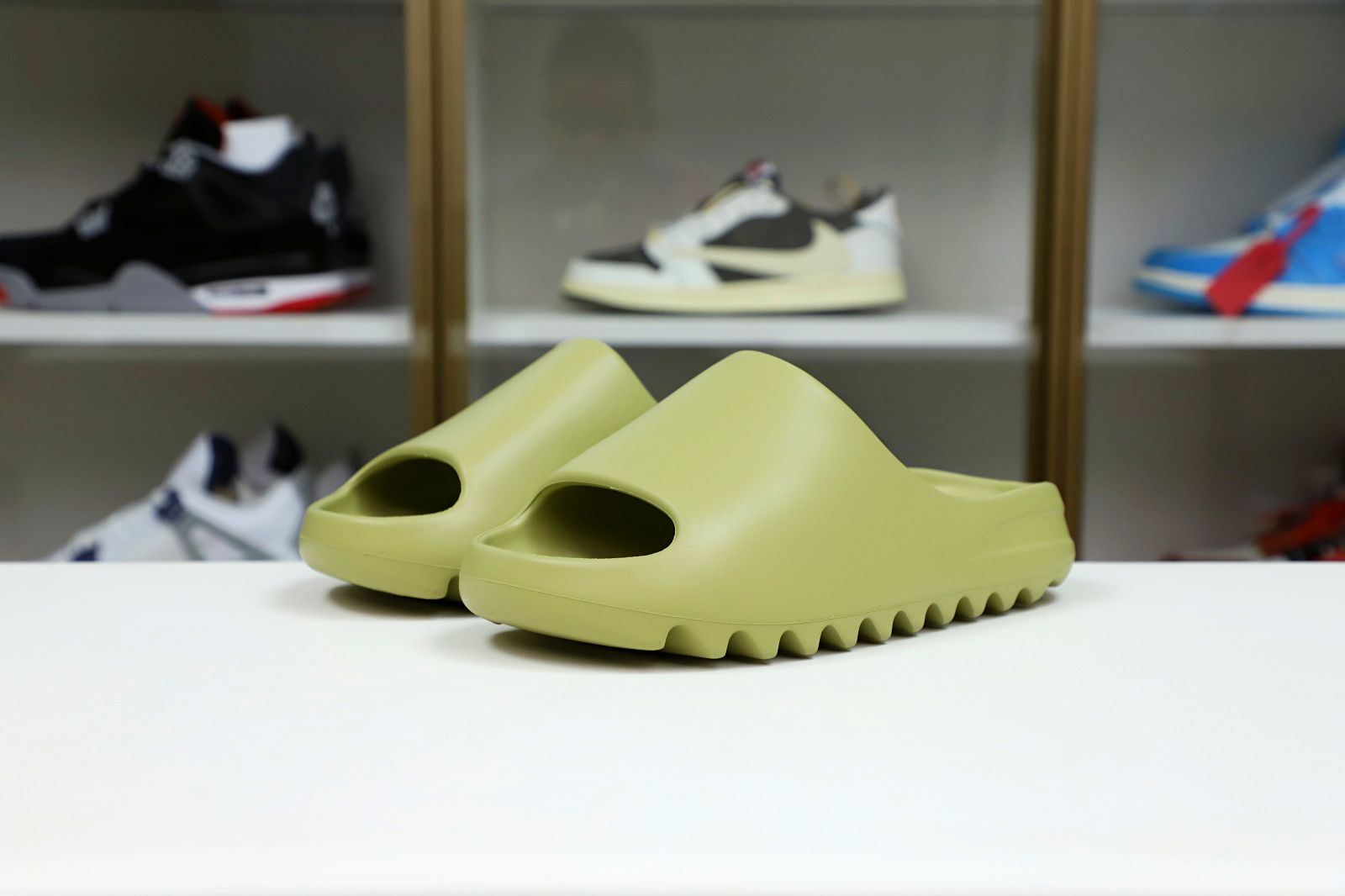 Yeezy Slide "resin" FX0494