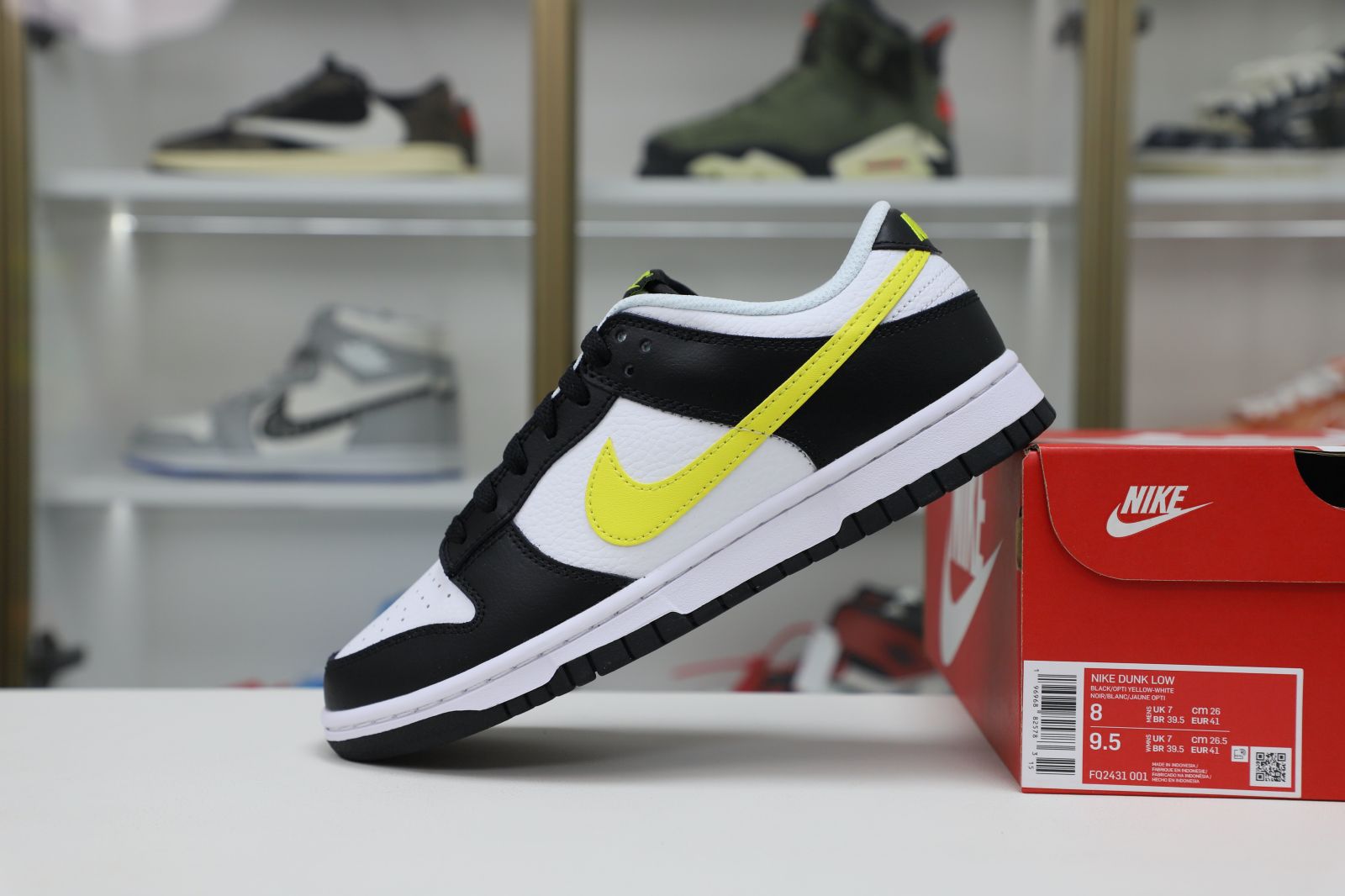 Nike Dunk Low "Black White Yellow"