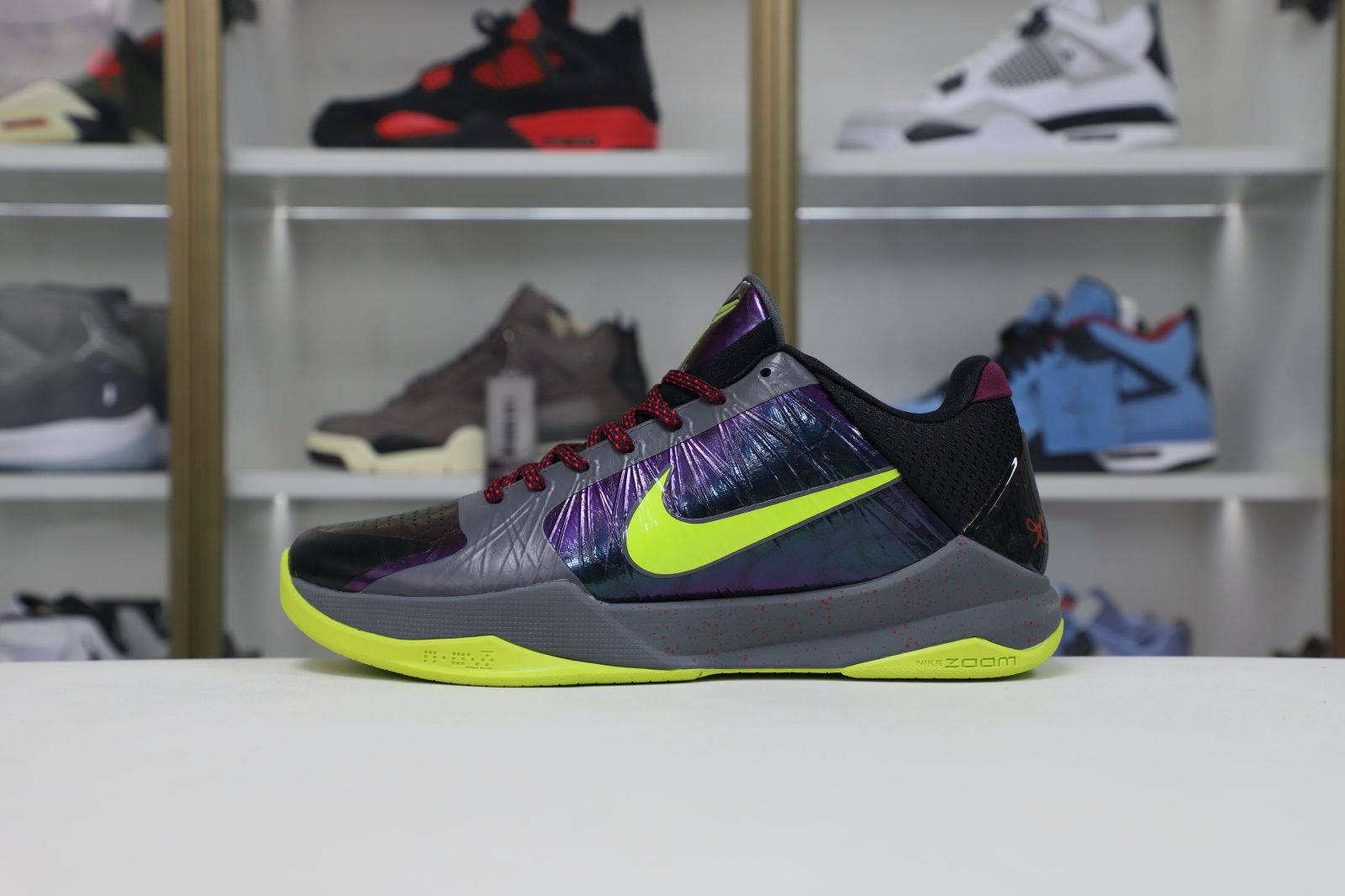 NIKE ZOOM KOBE 5