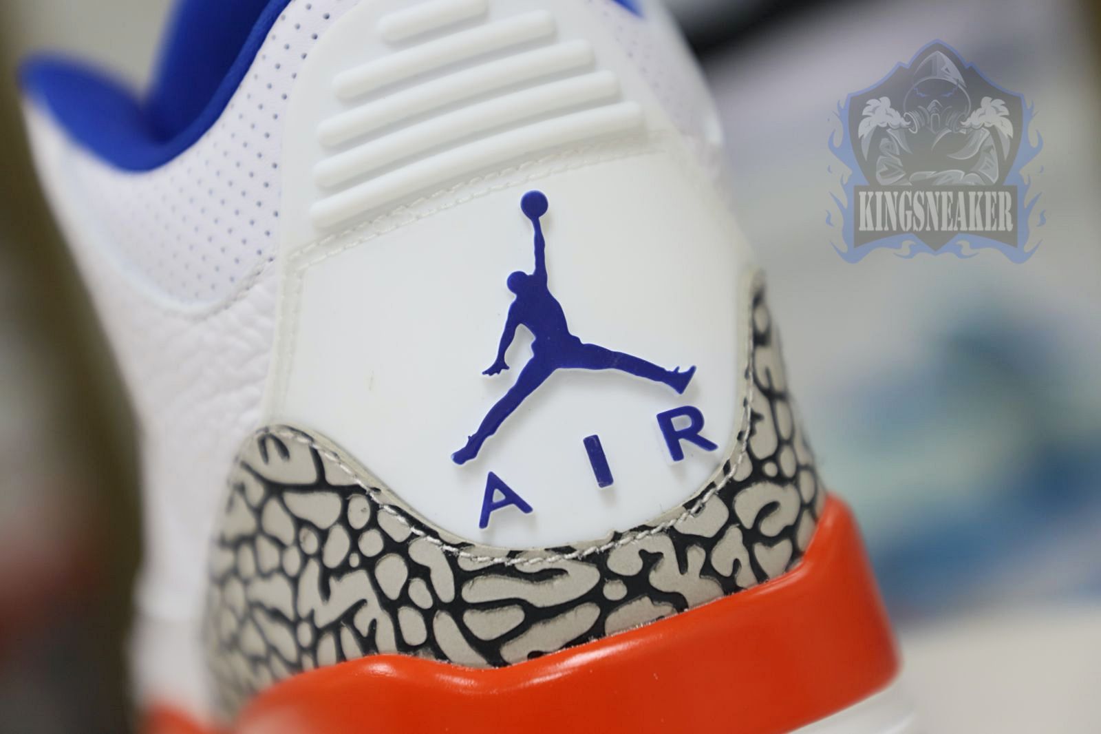 AIR JORDAN 3 RETRO 