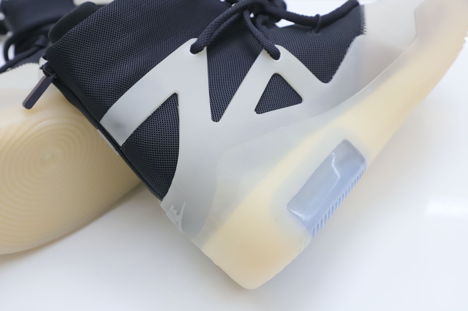 Nike Air Fear of God 1 string fog