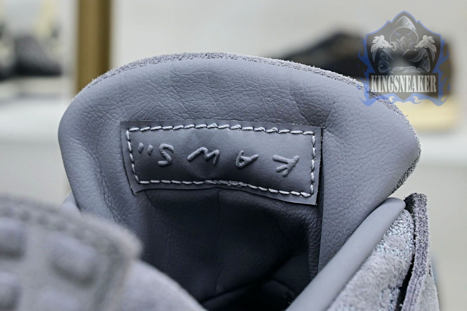 Jordan Air Jordan 4 retro kaws