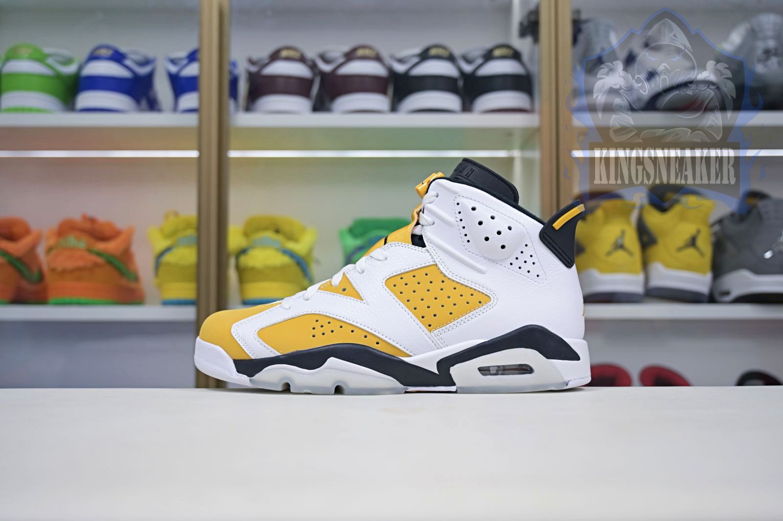 Air Jordan 6 "Yellow Ochre"