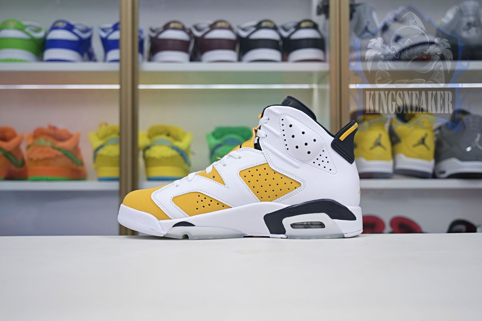 Air Jordan 6 "Yellow Ochre"