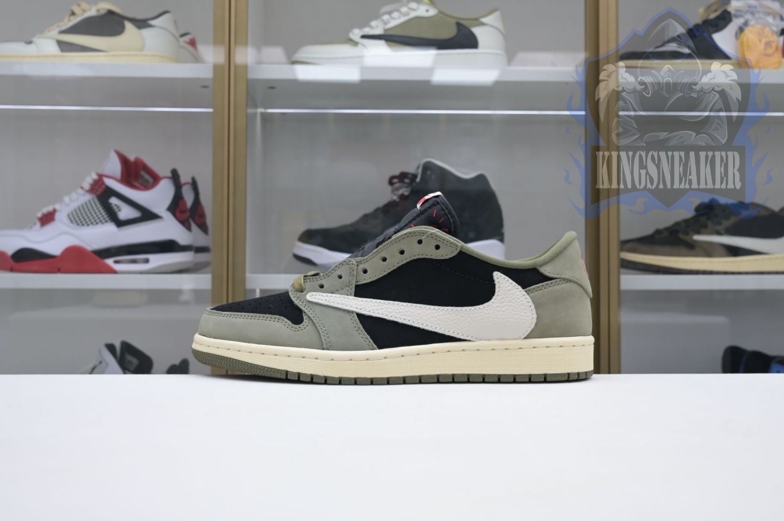 Travis Scott x Jordan Air Jordan 1 Low OG 7.0