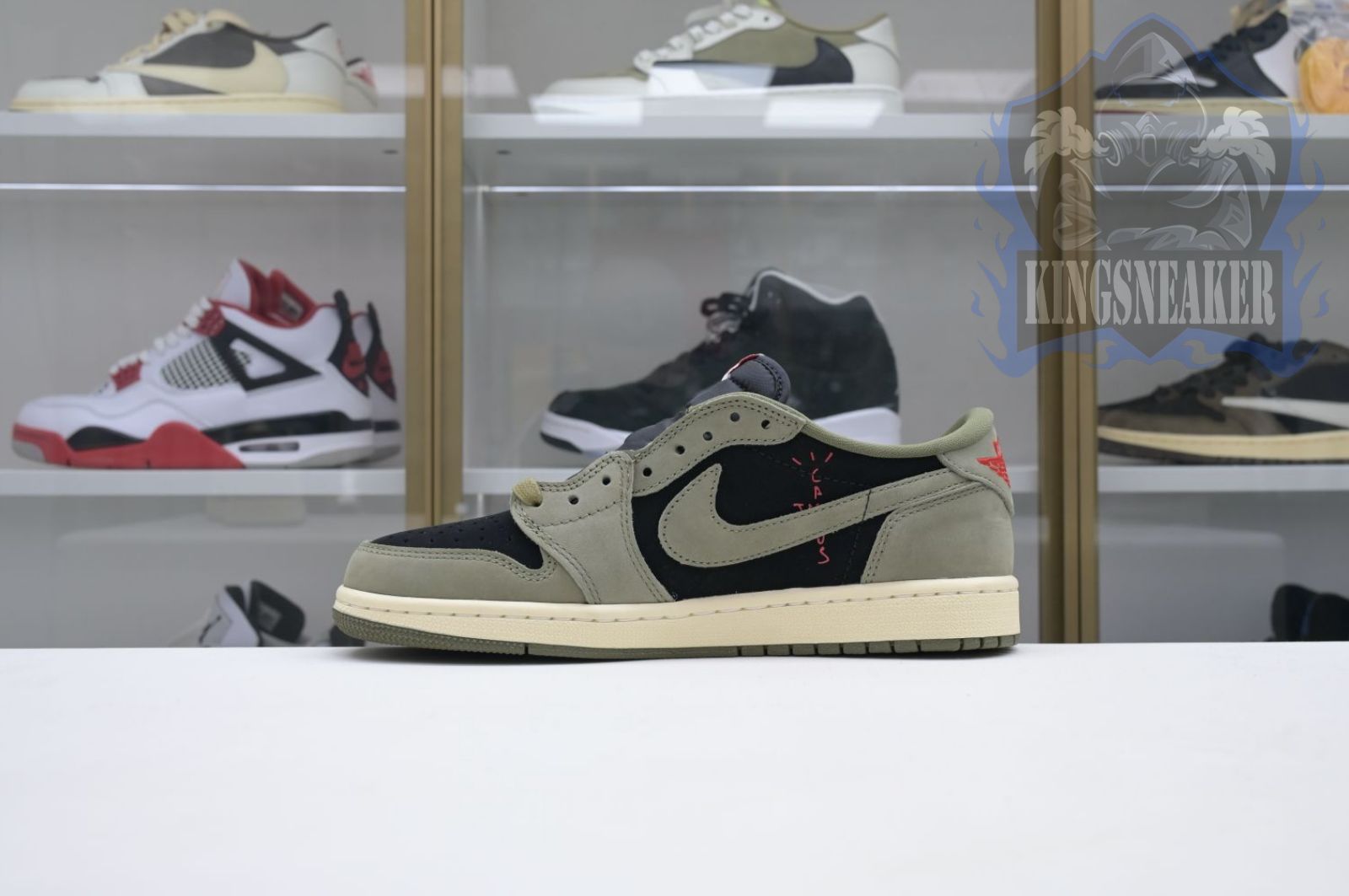 Travis Scott x Jordan Air Jordan 1 Low OG 7.0