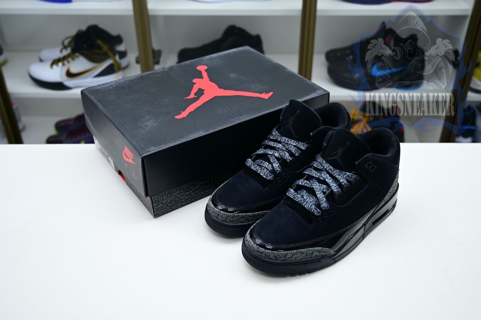 AIR JORDAN 3 RETRO