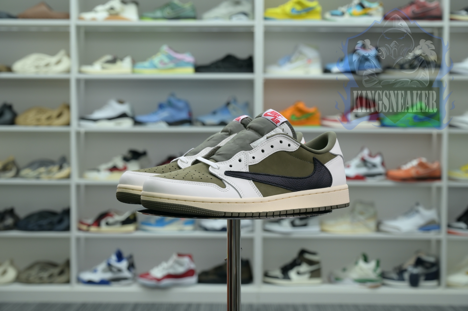 Travis Scottx Jordan Air Jordan 1Low OG “Medium Olive”