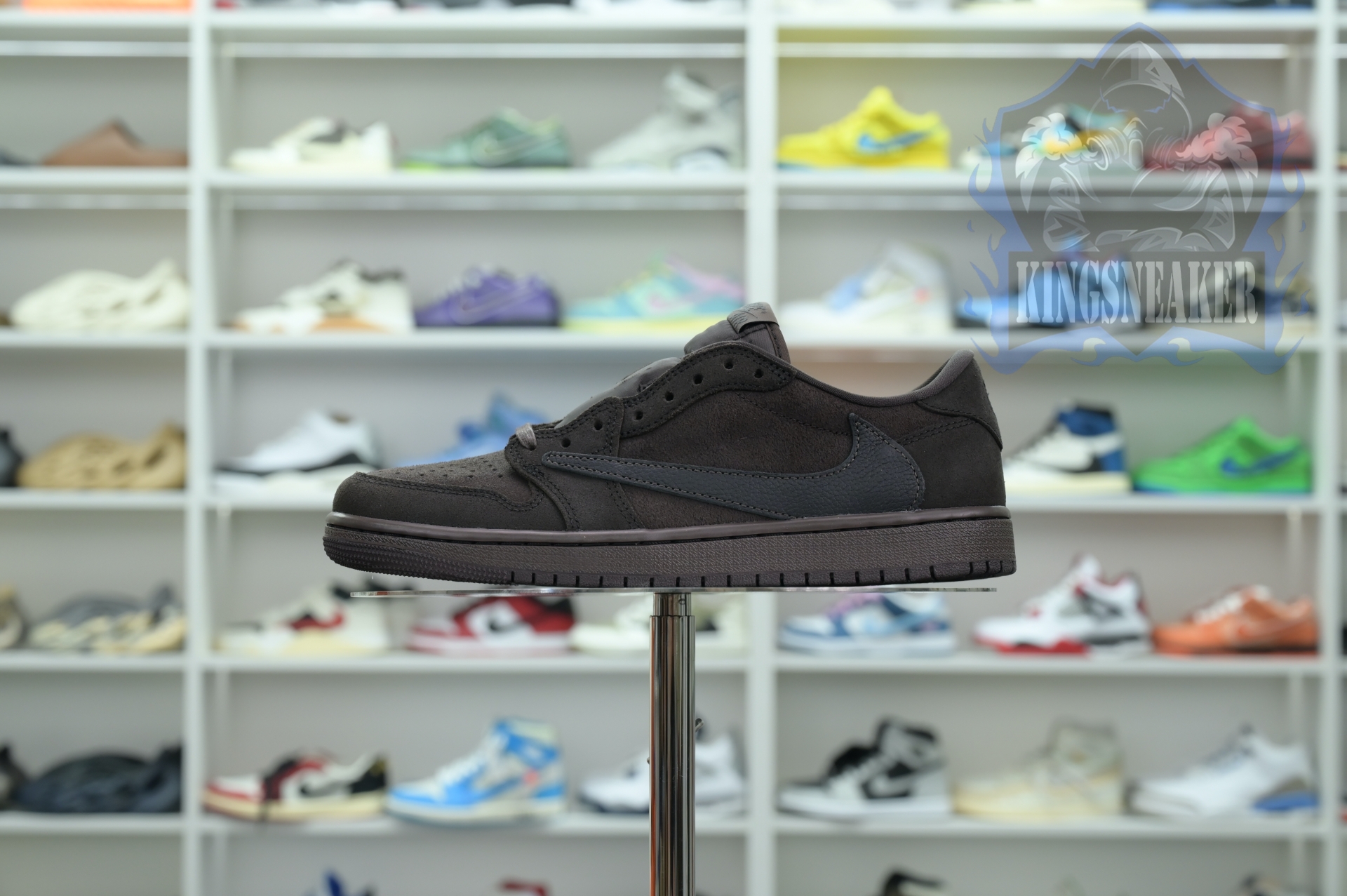 Travis Scott x Jordan Air Jordan 1 Low OG“Velvet Brown”