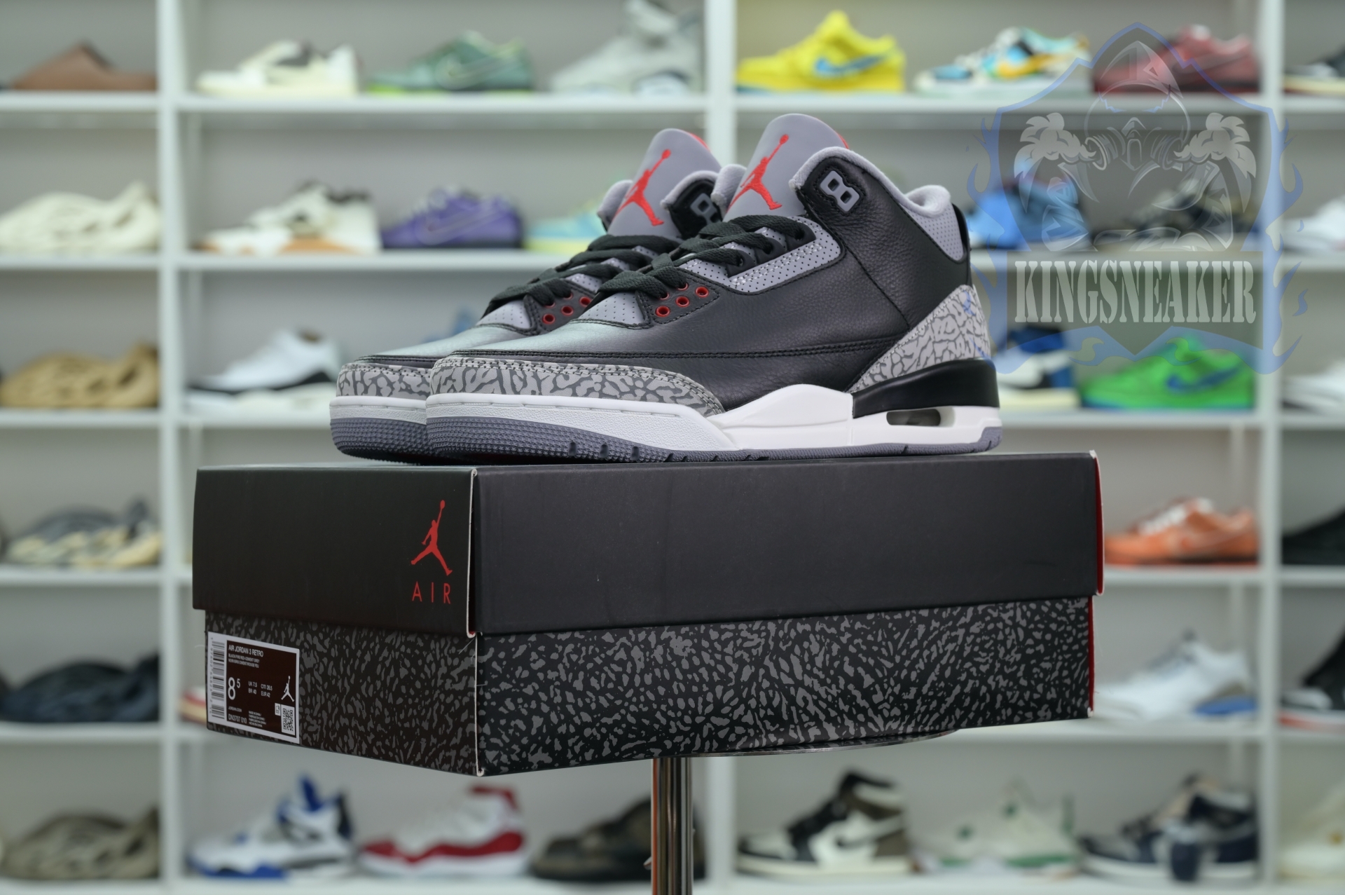 Air Jordan 3“Black Cement Reimagined”