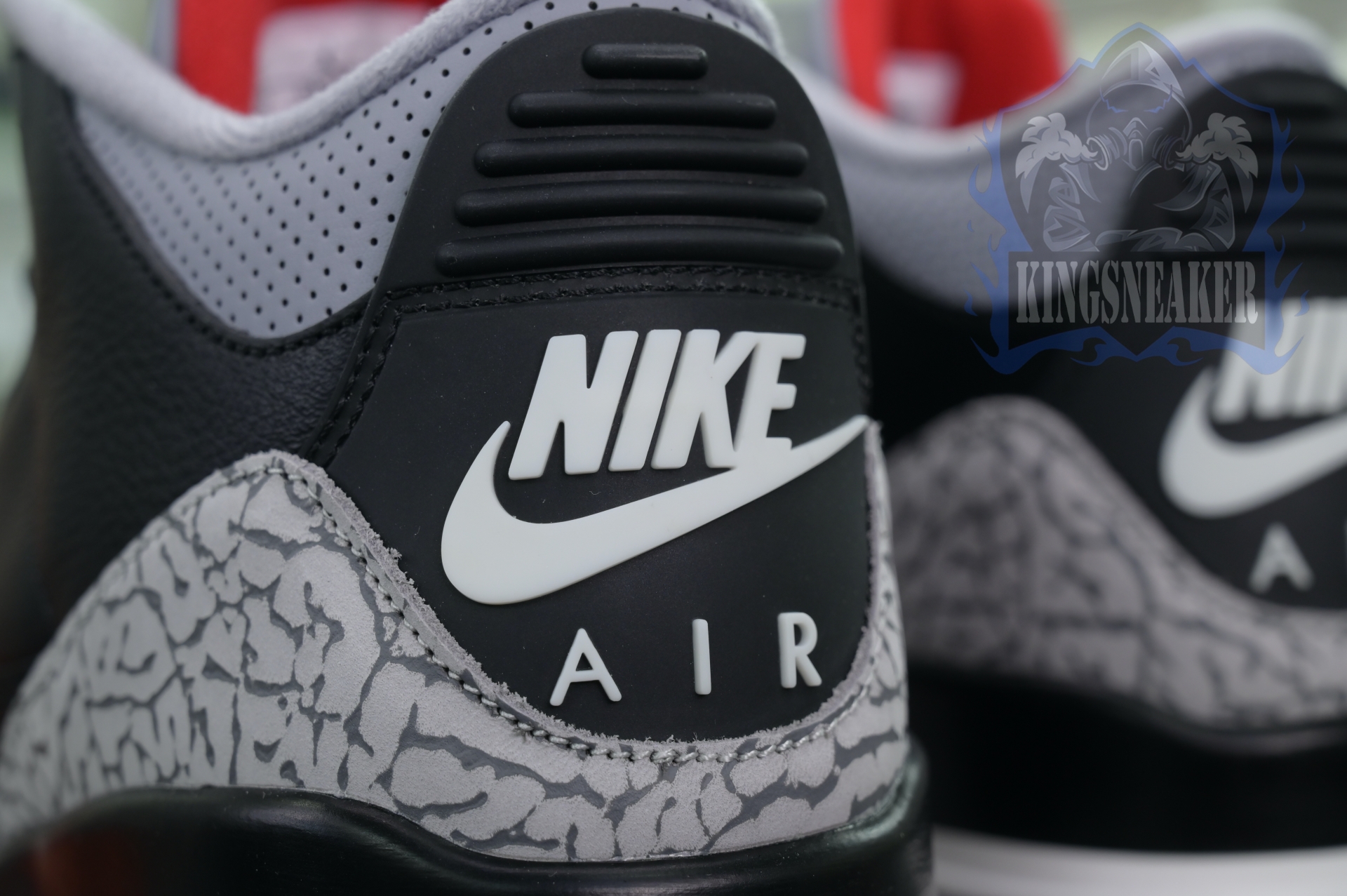 Air Jordan 3“Black Cement Reimagined”