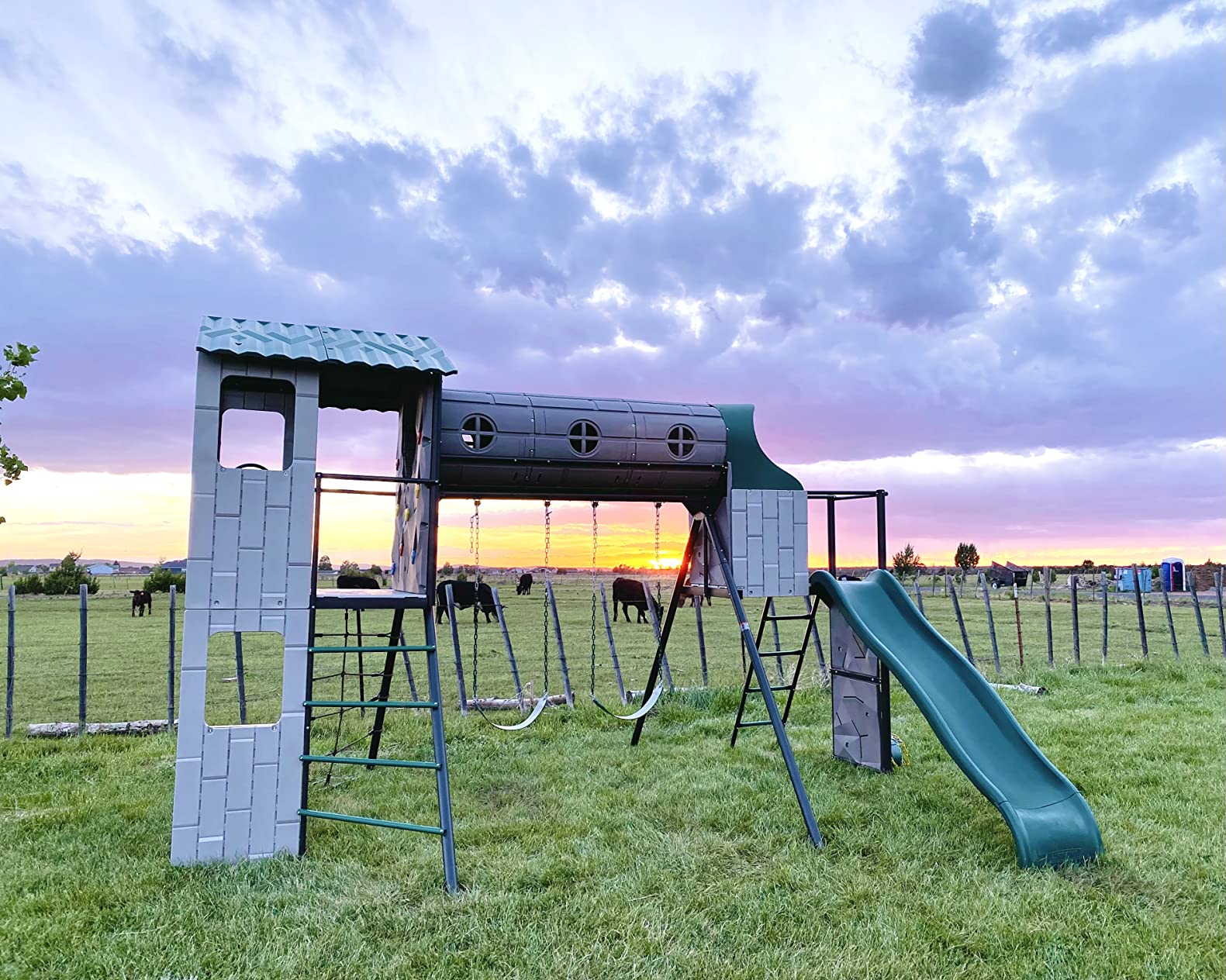 【Baby&Kids】Lifetime Adventure Tunnel Swing Set NKmarkets