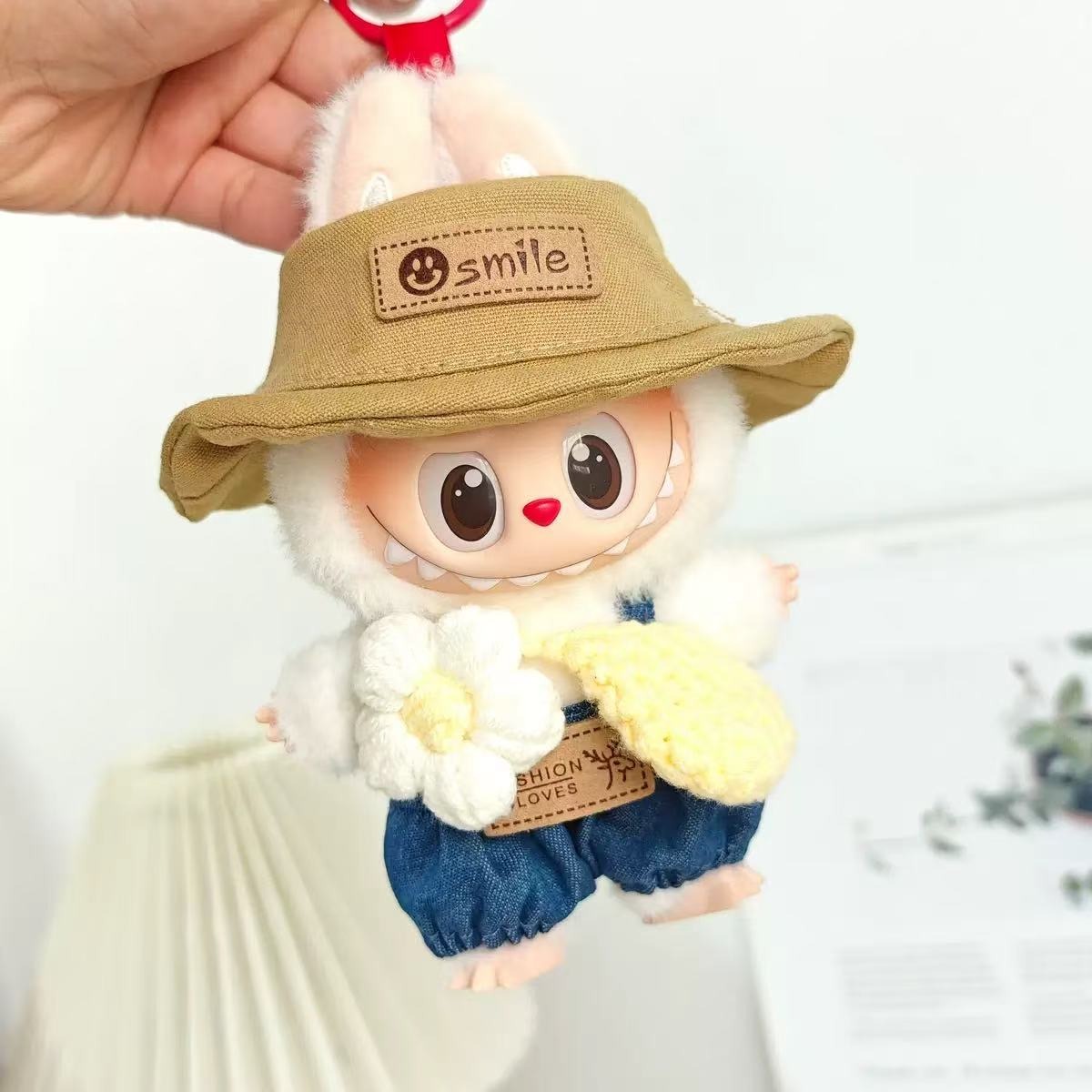 17Cm Labubu baby clothes first and second generation labubu vinyl blind box pendant clothes overalls and replacement set hat