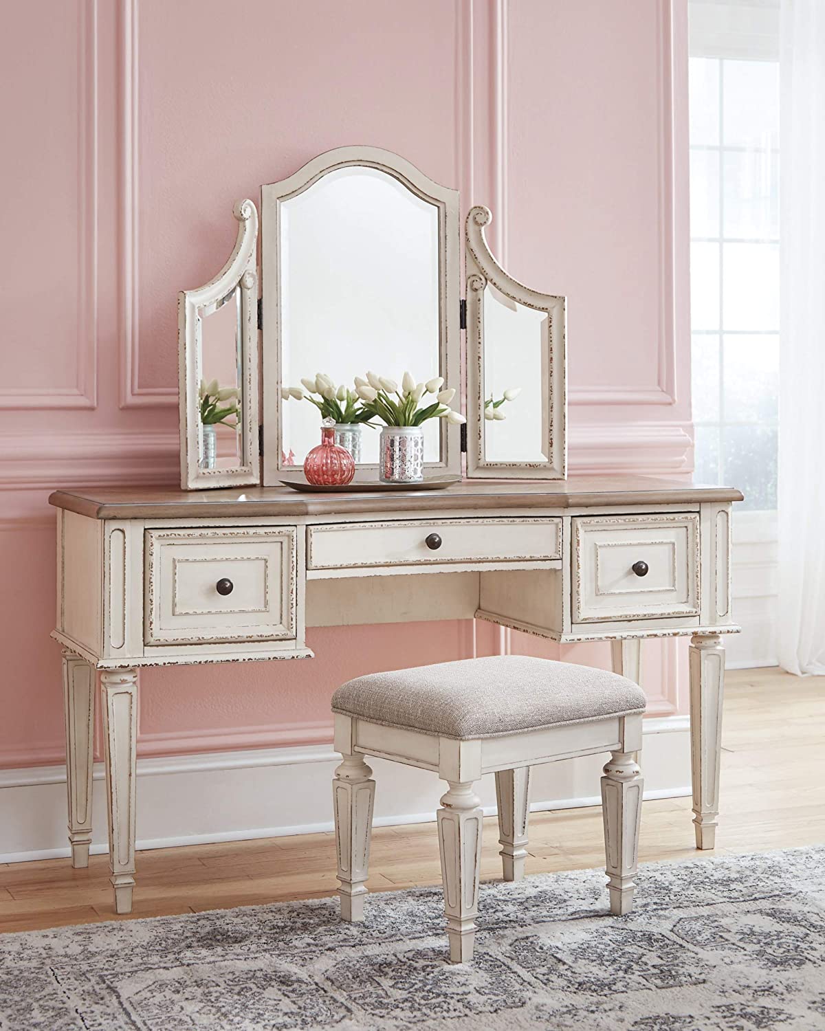 Signature Design by Ashley Realyn Traditional Cottage 3 Drawer Vanity