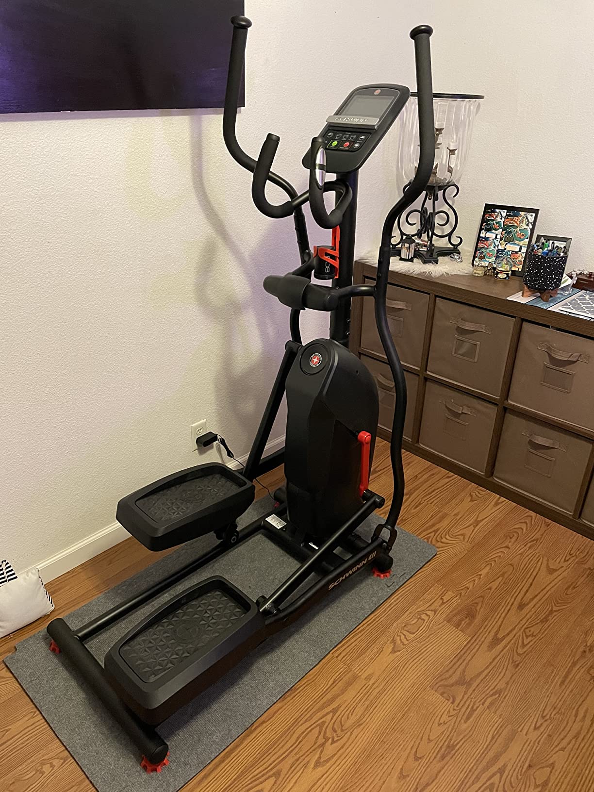 【Sports&Outdoors】SCHWINN Fitness 411 Compact Elliptical Machine Econ