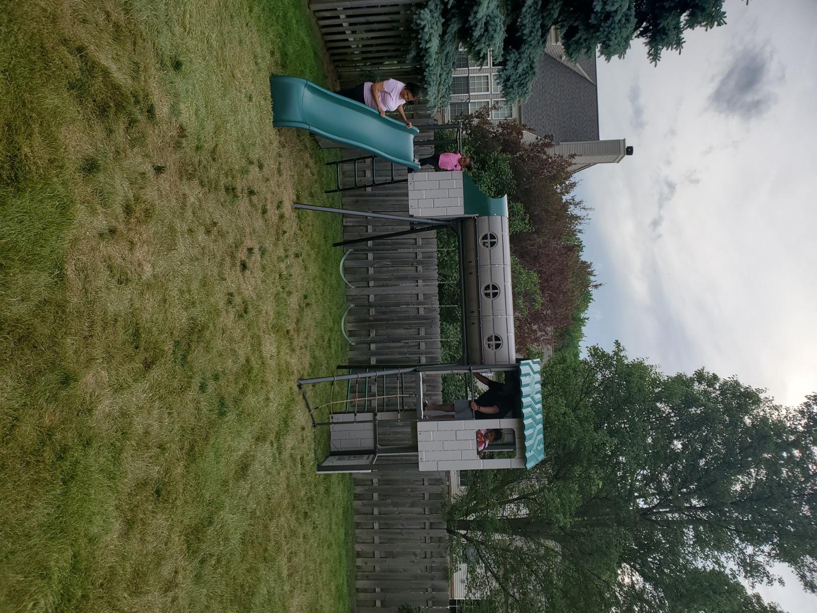 【Baby&Kids】Lifetime Adventure Tunnel Swing Set EconMarket