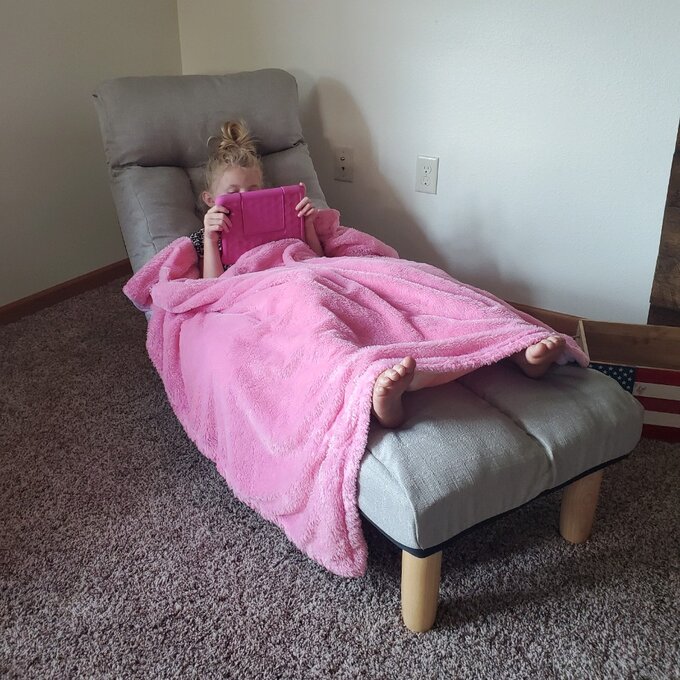 【Furniture】Adjustable Lounge Recliner Floor Game Chair EconMarket