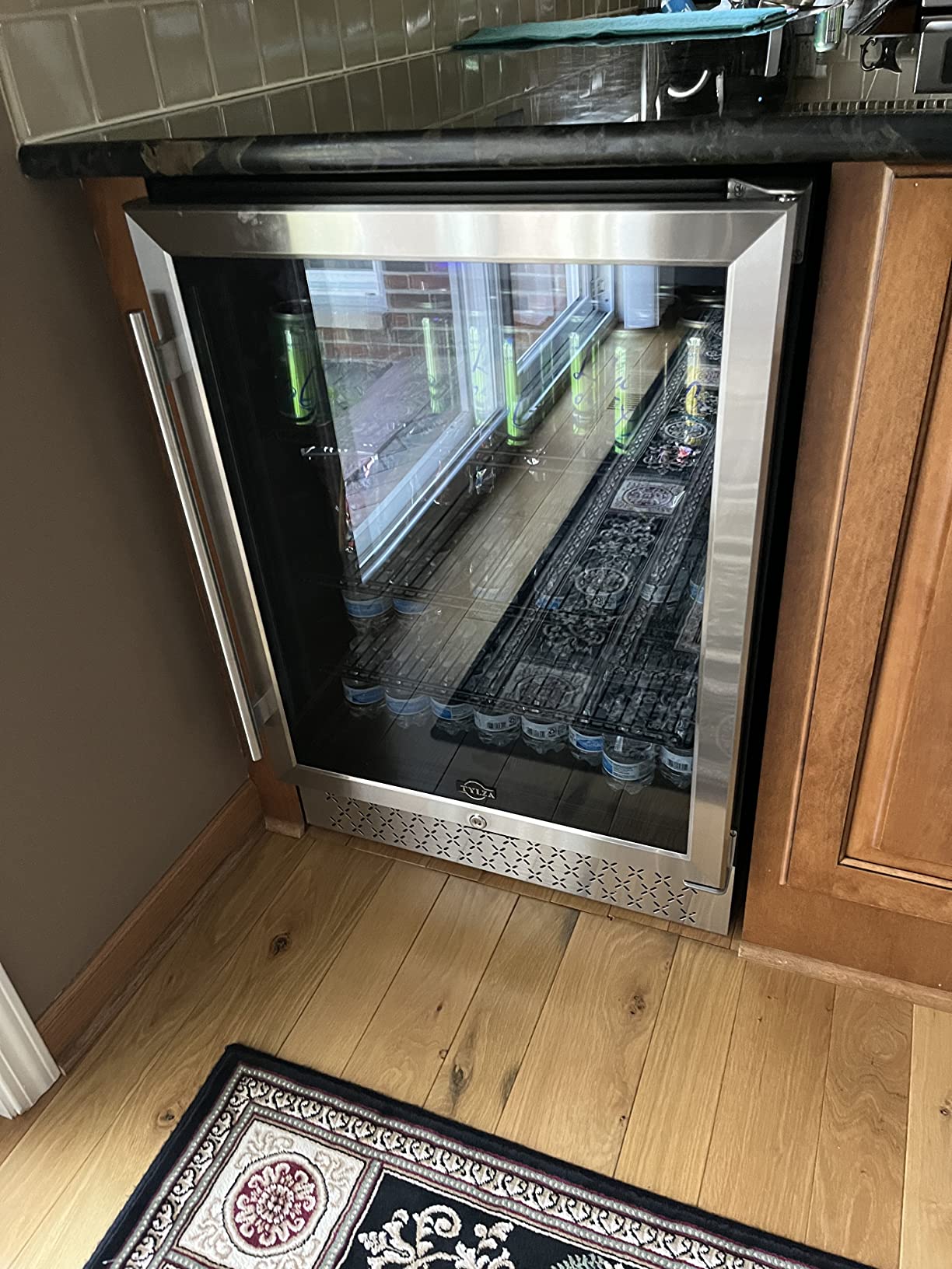 【Appliances】Tylza Beverage Refrigerator 24 Inch, 190 Can Builtin